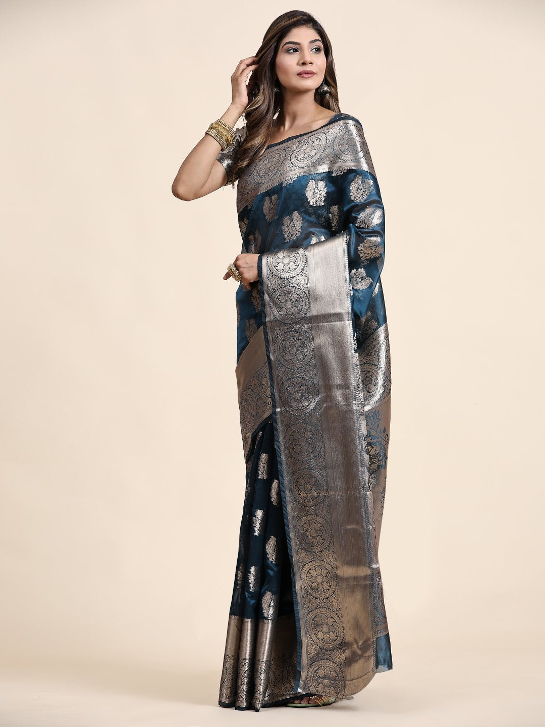 Groovy Navy Blue Organza Silk Saree With Charismatic Blouse Piece