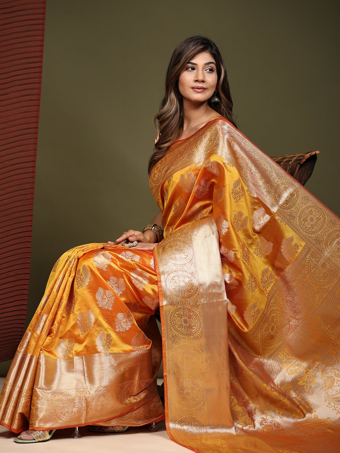 Ebullience Orange Organza Silk Saree With Aplomb Blouse Piece