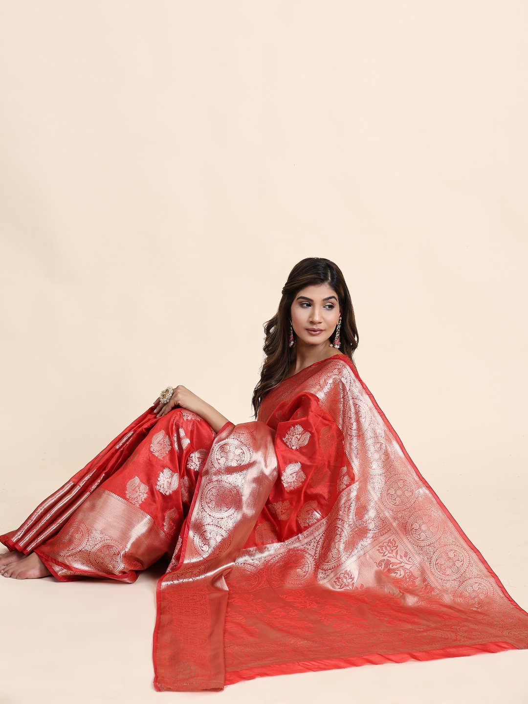 Diaphanous Red Organza Silk Saree With Exemplary Blouse Piece