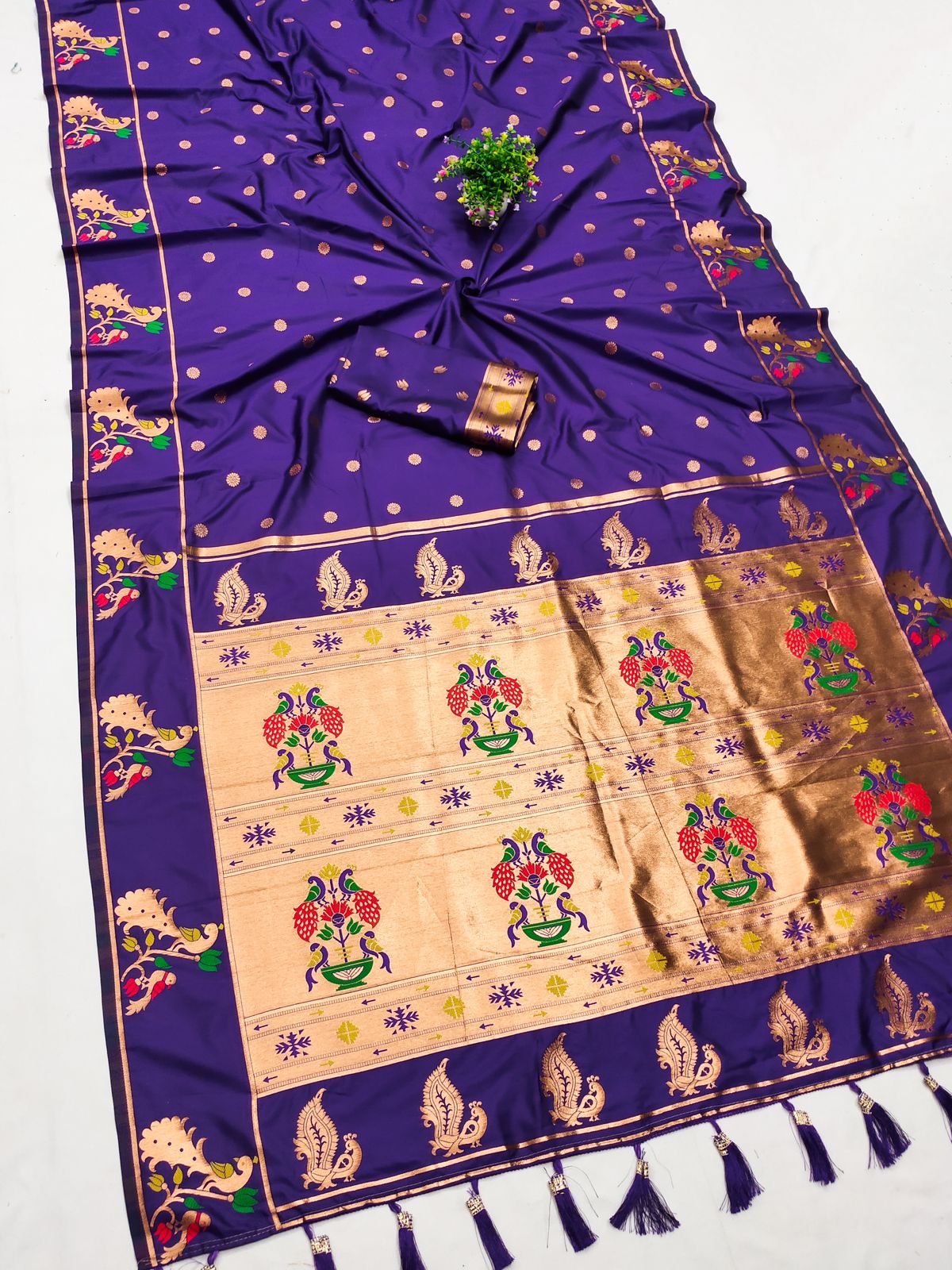 Beleaguer Purple Paithani Silk Saree With Enthralling Blouse Piece