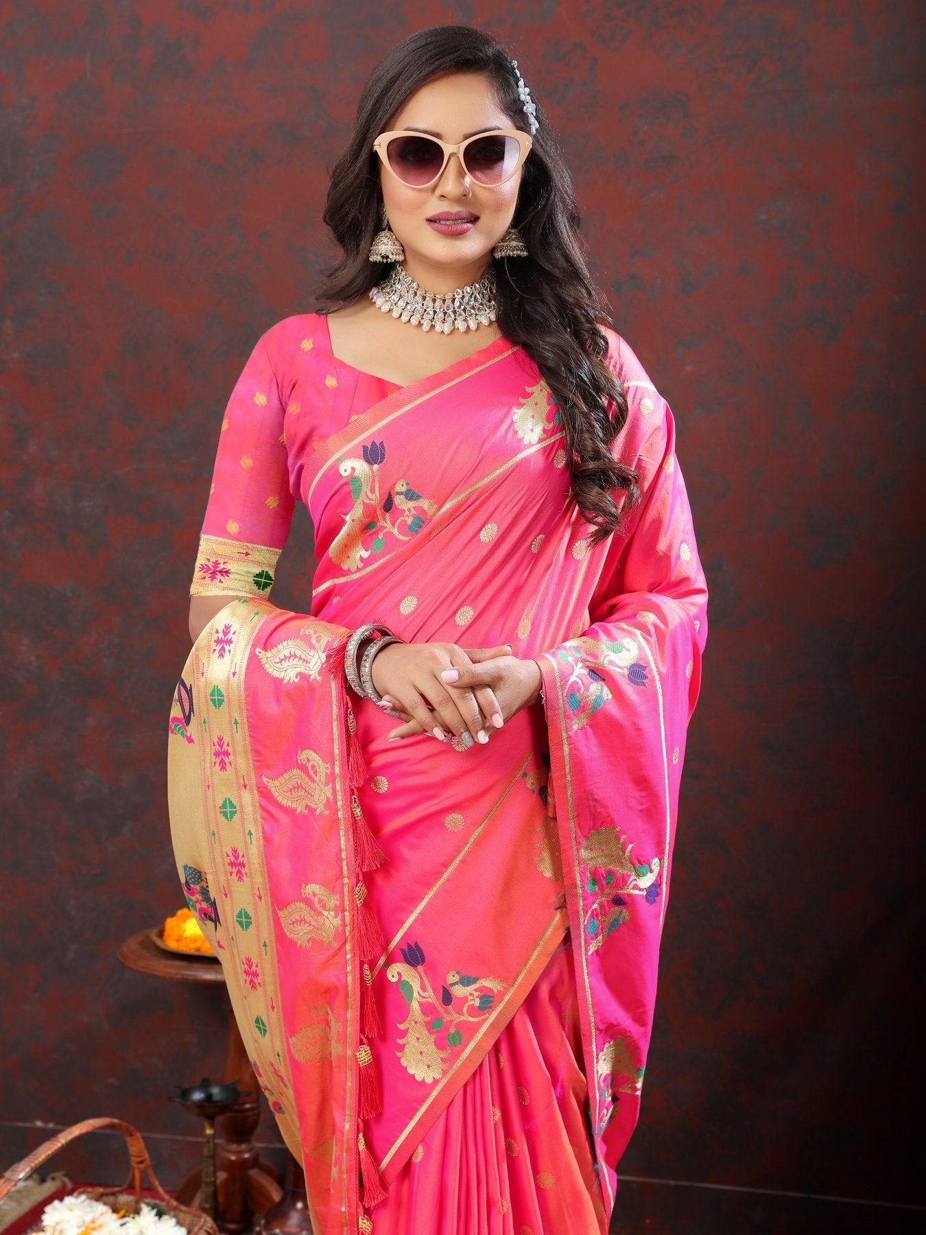 Ravishing Light Pink Paithani Silk Saree With Enthralling Blouse Piece