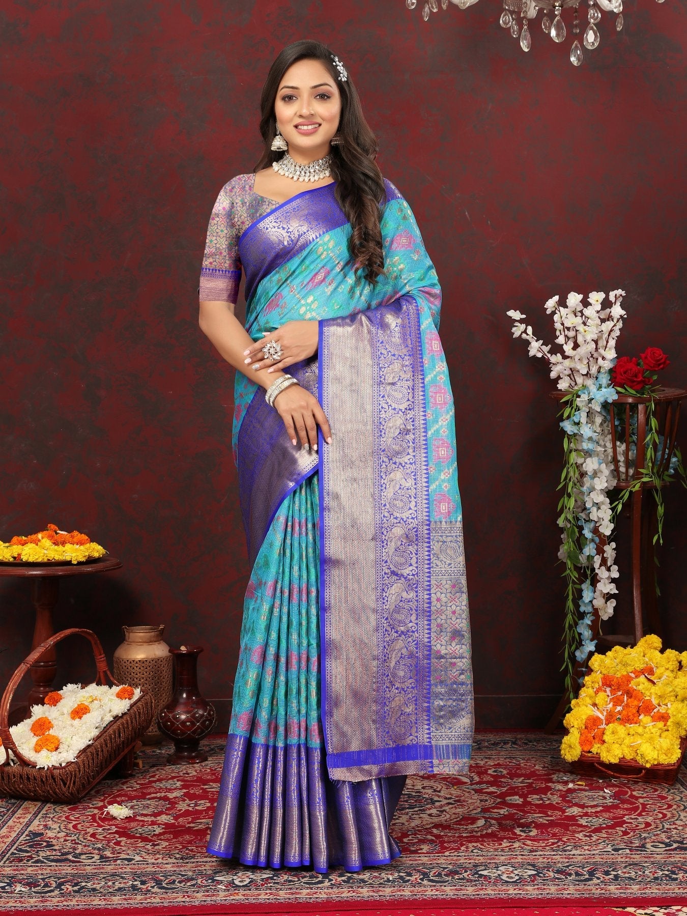 Bewitching Firozi Cotton Silk Saree With Resplendent Blouse Piece