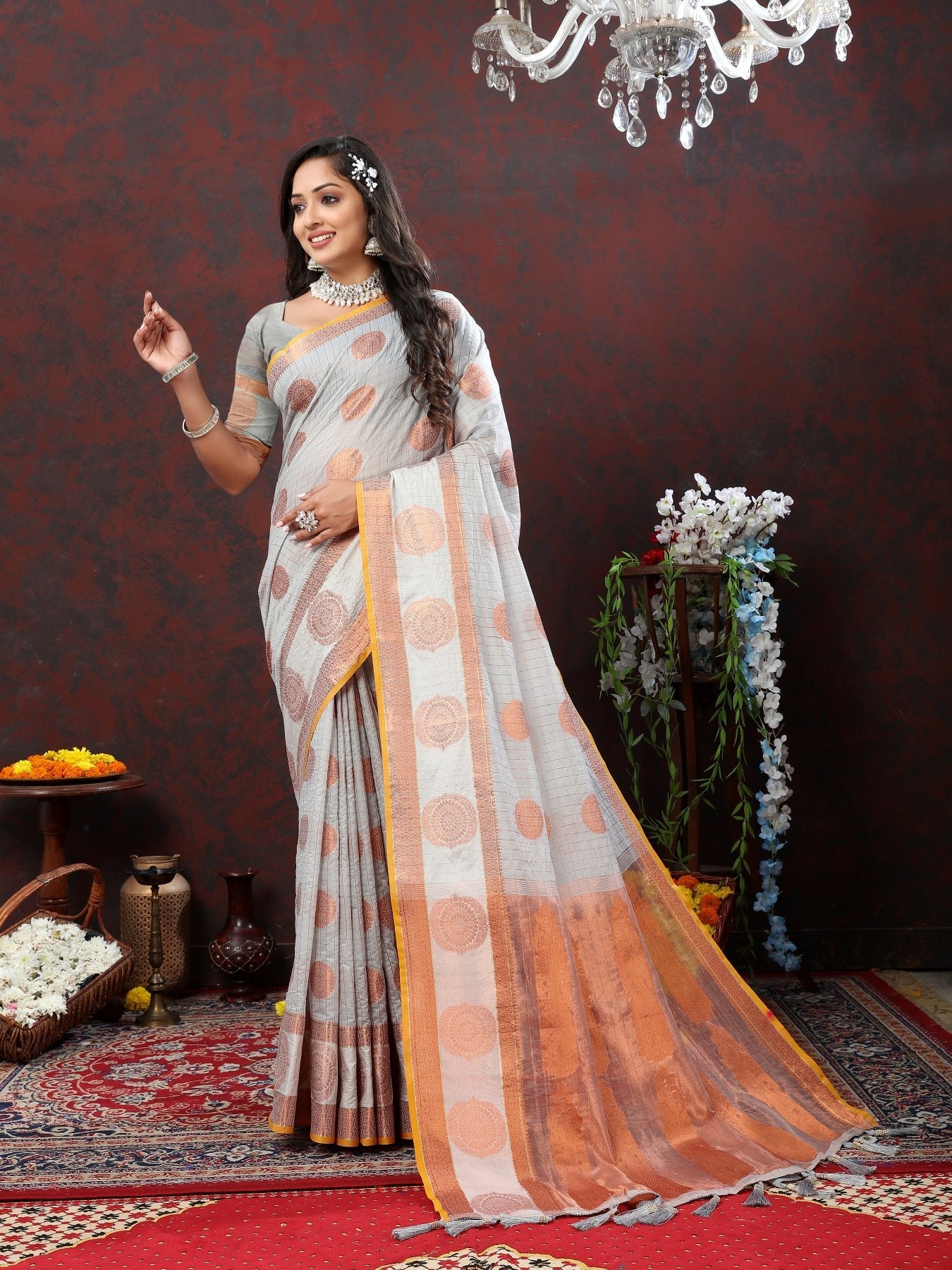 Stunner Grey Cotton Silk Saree With Magnificat Blouse Piece