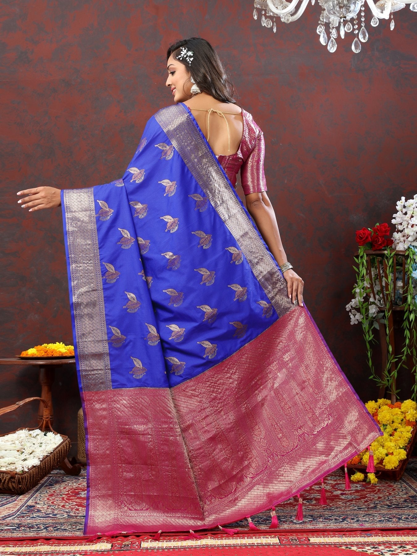 Fugacious Royal Blue Soft Banarasi Silk Saree With Inspiring Blouse Piece