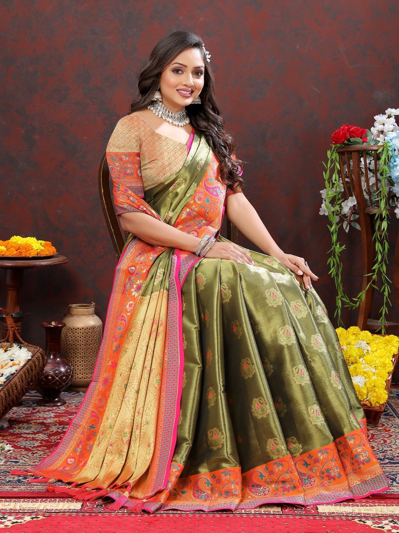 Precious Green Soft Banarasi Silk Saree With Vestigial Blouse Piece