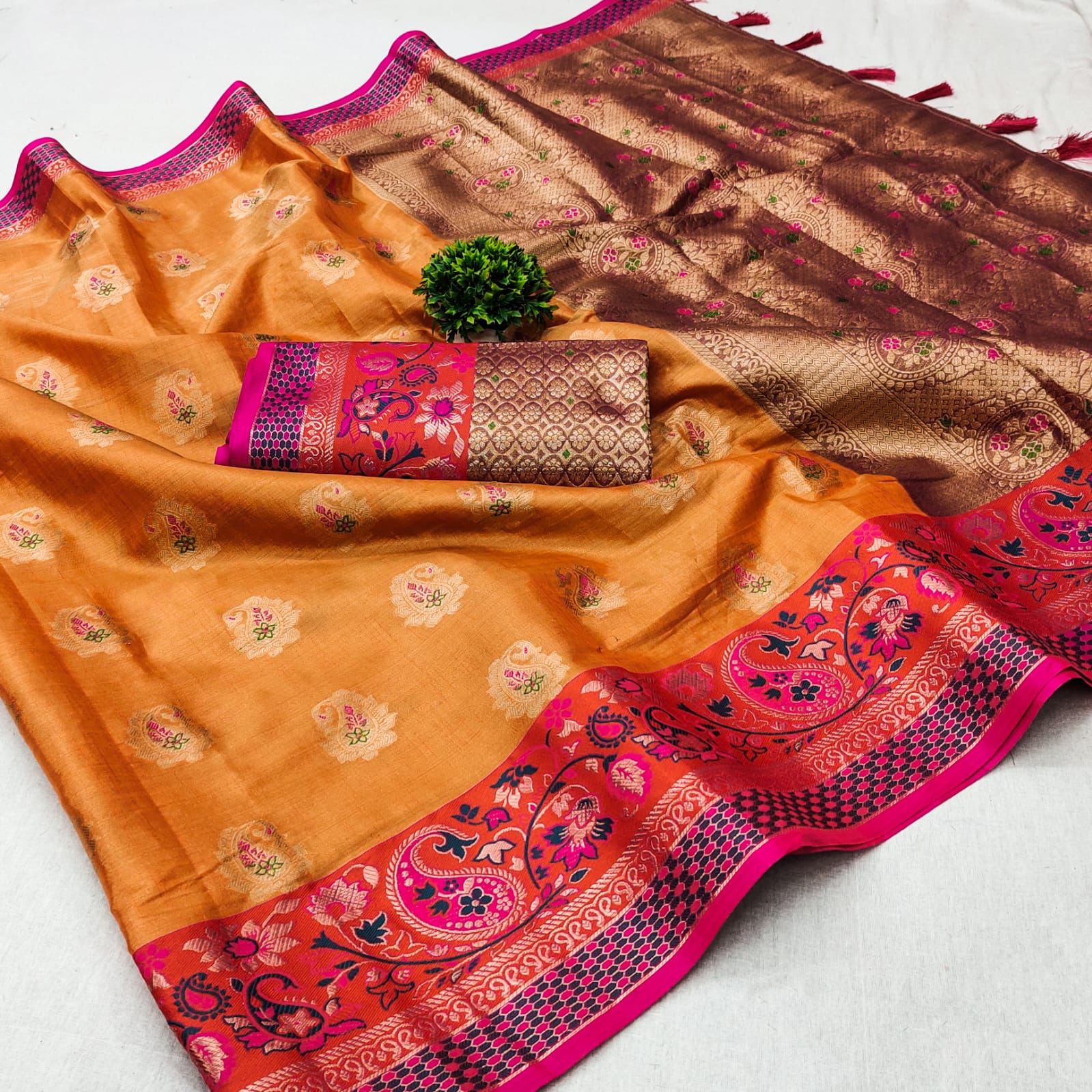 Pretty Orange Soft Banarasi Silk Saree With Surreptitious Blouse Piece