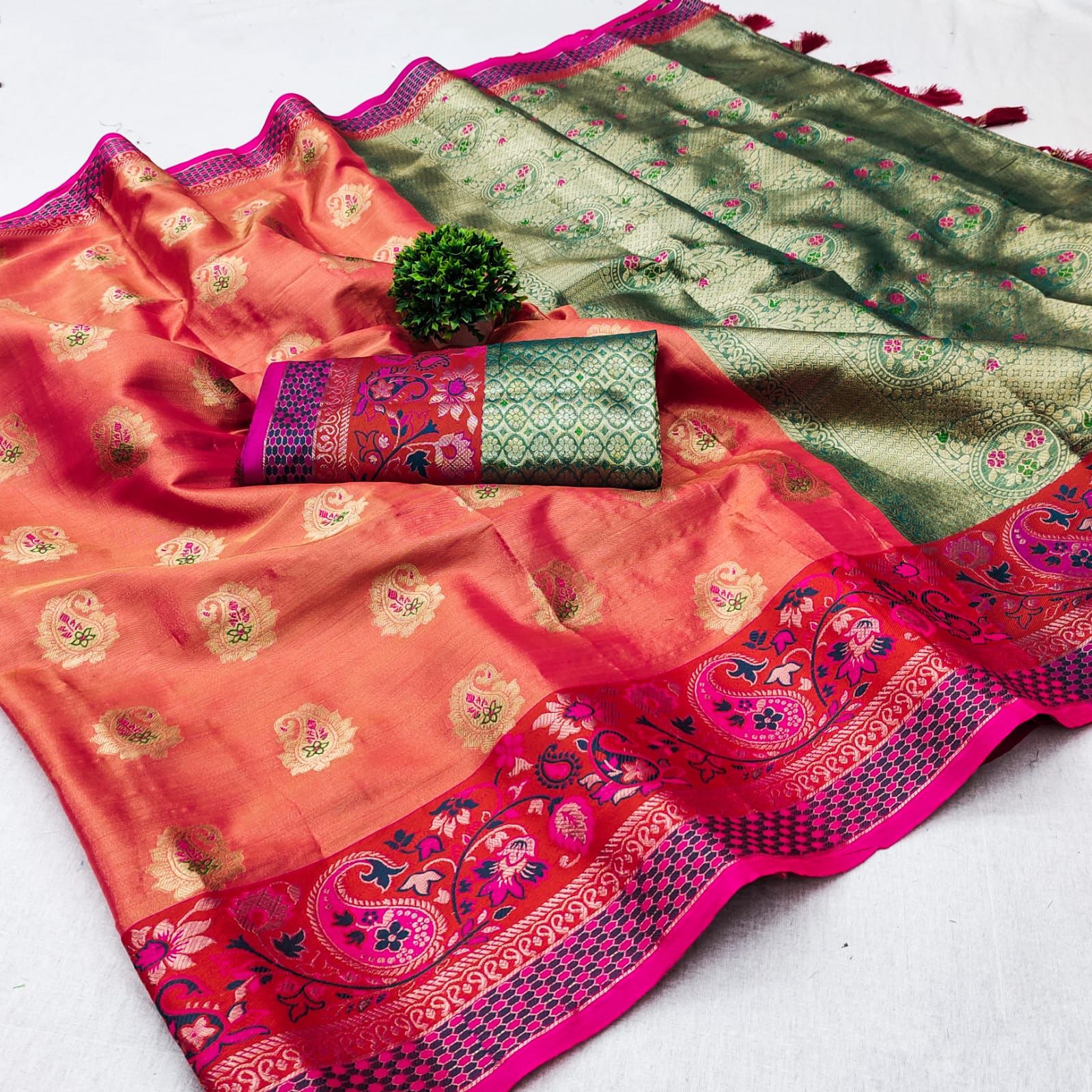 Amazing Peach Soft Banarasi Silk Saree With Sumptuous Blouse Piece