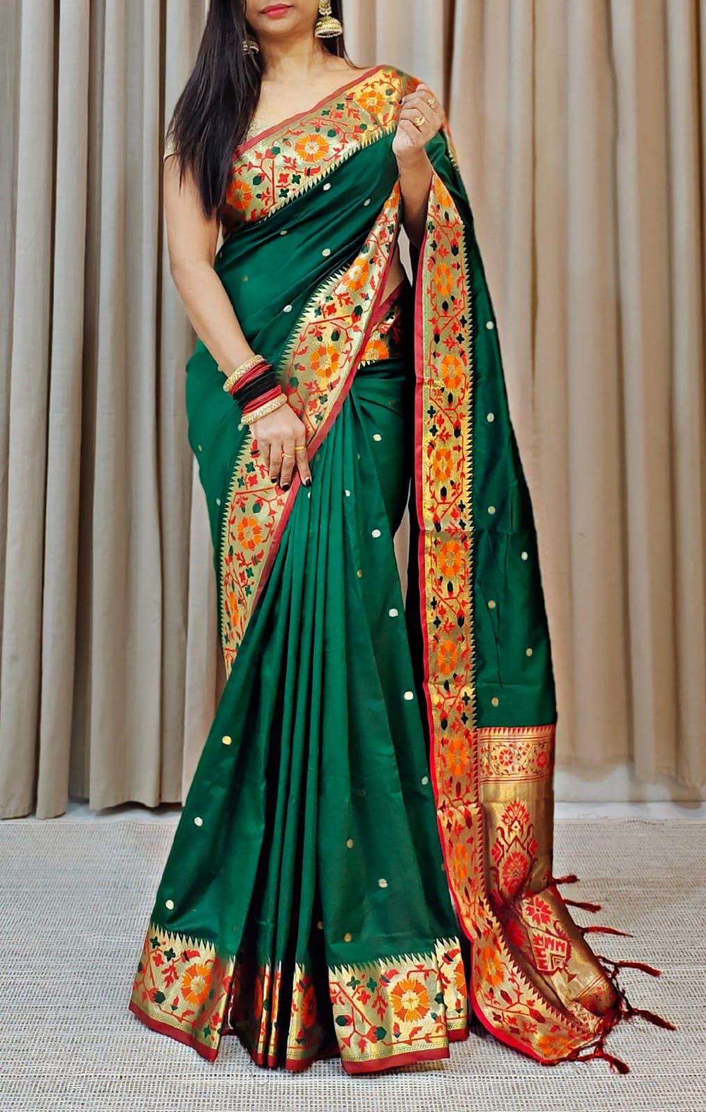 Evocative Dark Green Soft Banarasi Silk Saree With Most Stunning Blouse Piece