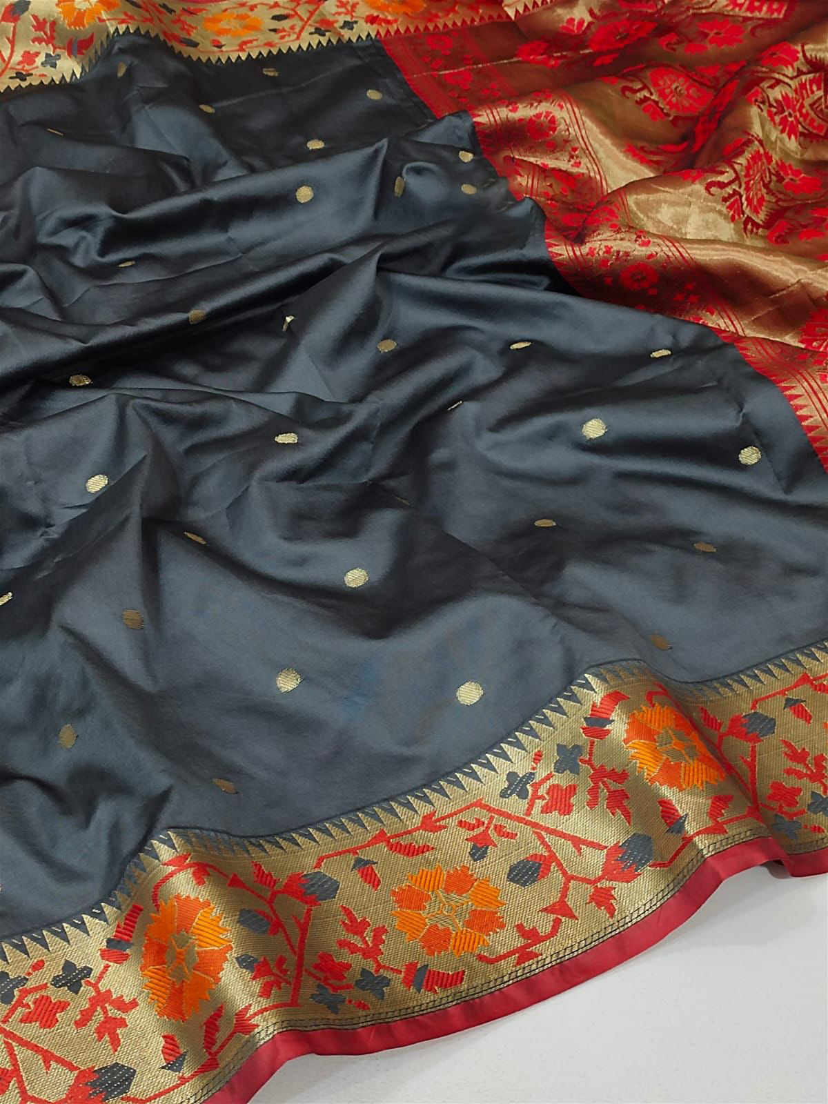 Stunning Grey Soft Banarasi Silk Saree With Redolent Blouse Piece