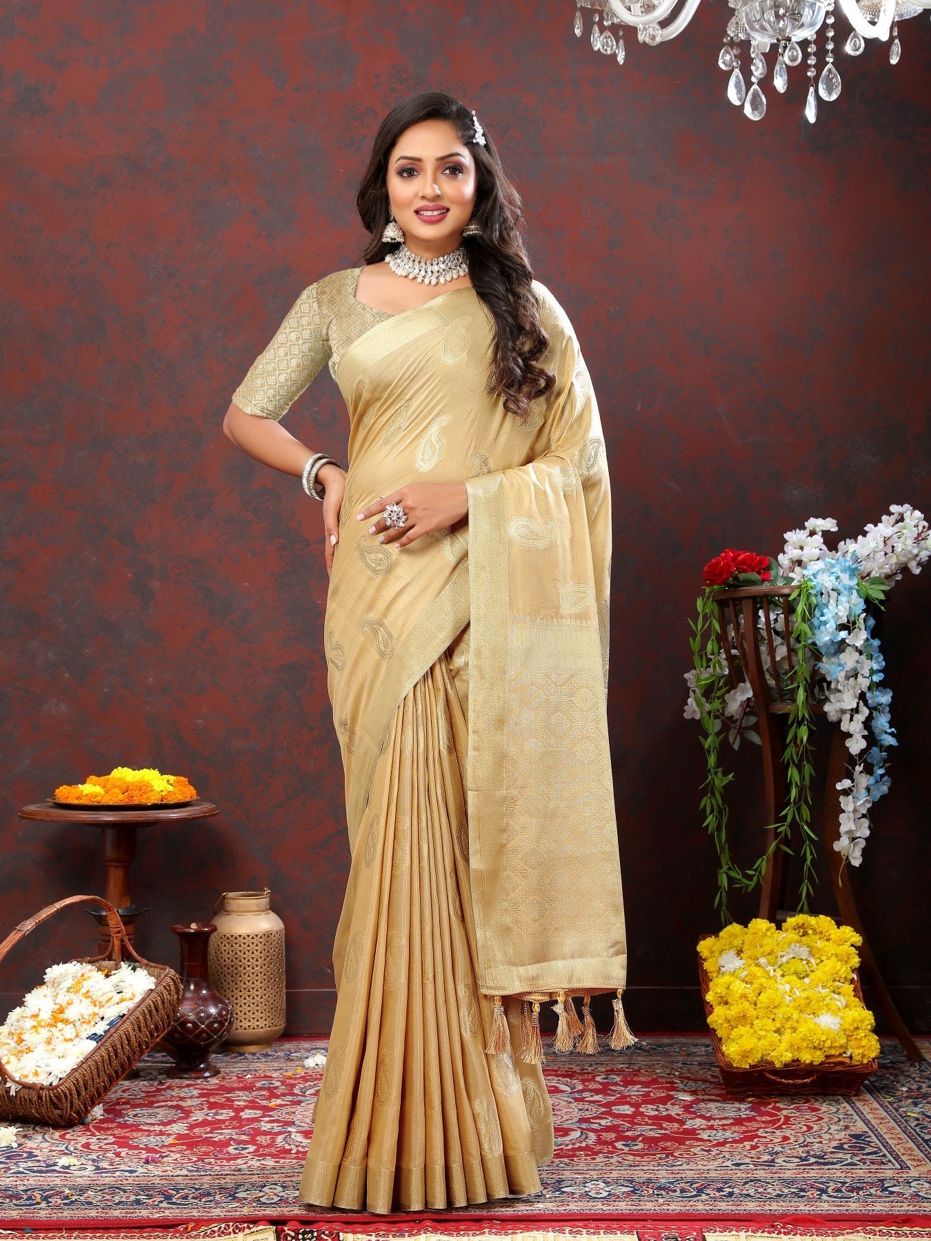 Mesmeric Beige Cotton Silk Saree With Splendiferous Blouse Piece