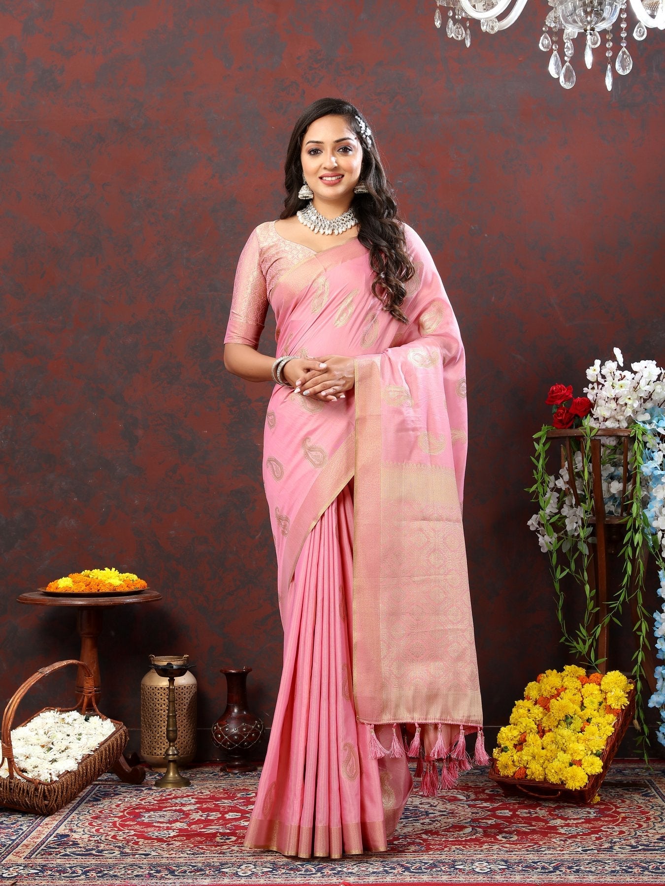 Prominent Pink Cotton Silk Saree With Smashing Blouse Piece