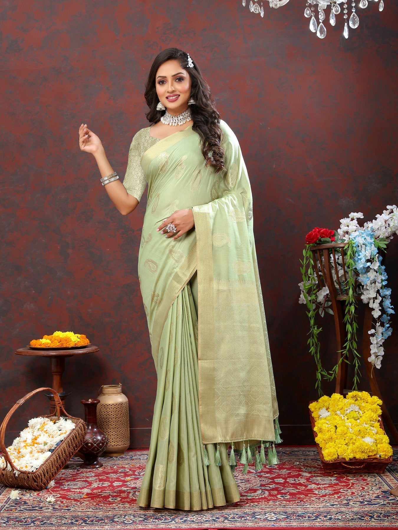 Majesty Pista Cotton Silk Saree With Engaging Blouse Piece