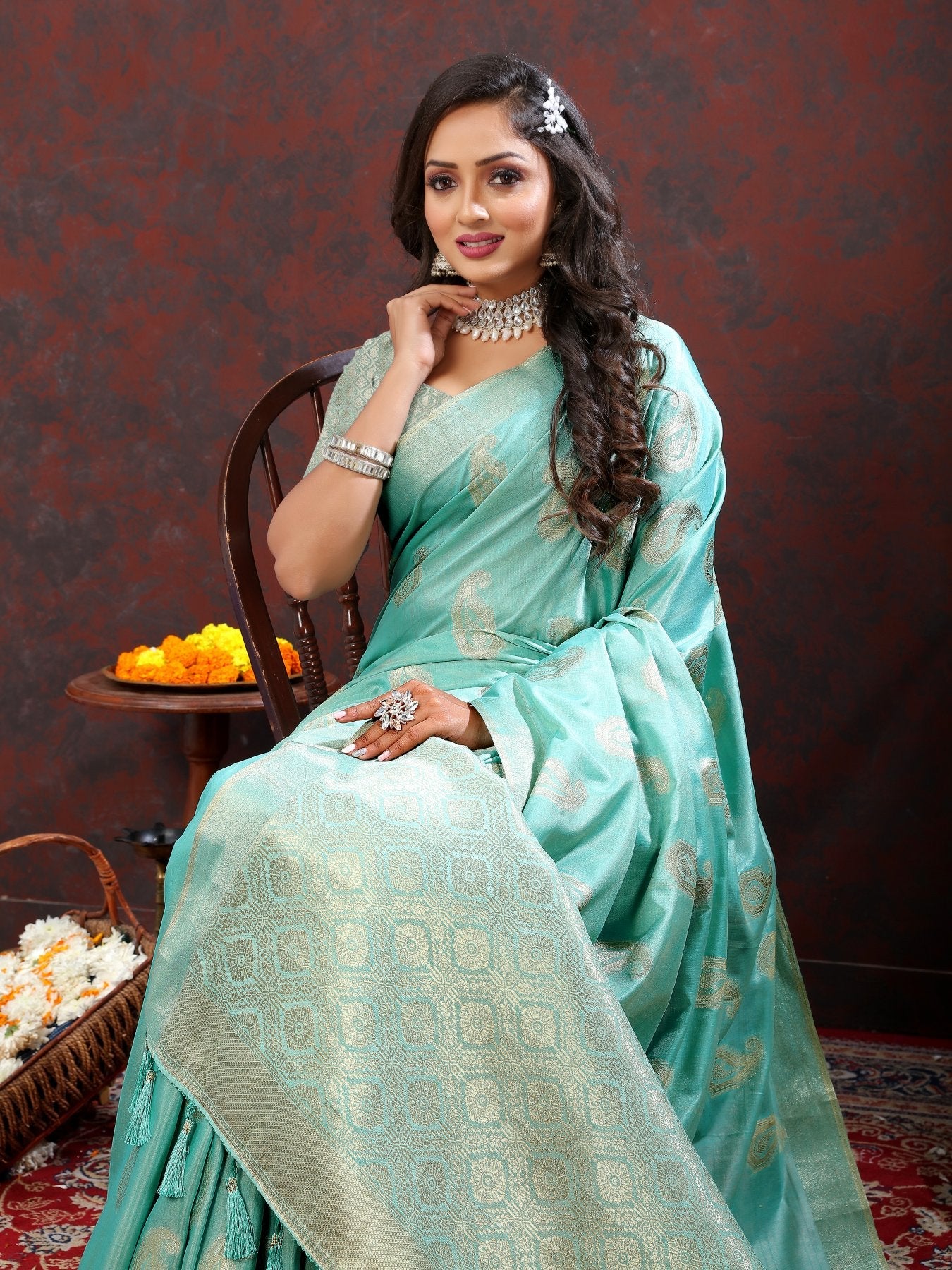 Nebula Sea Green Cotton Silk Saree With Mellifluous Blouse Piece