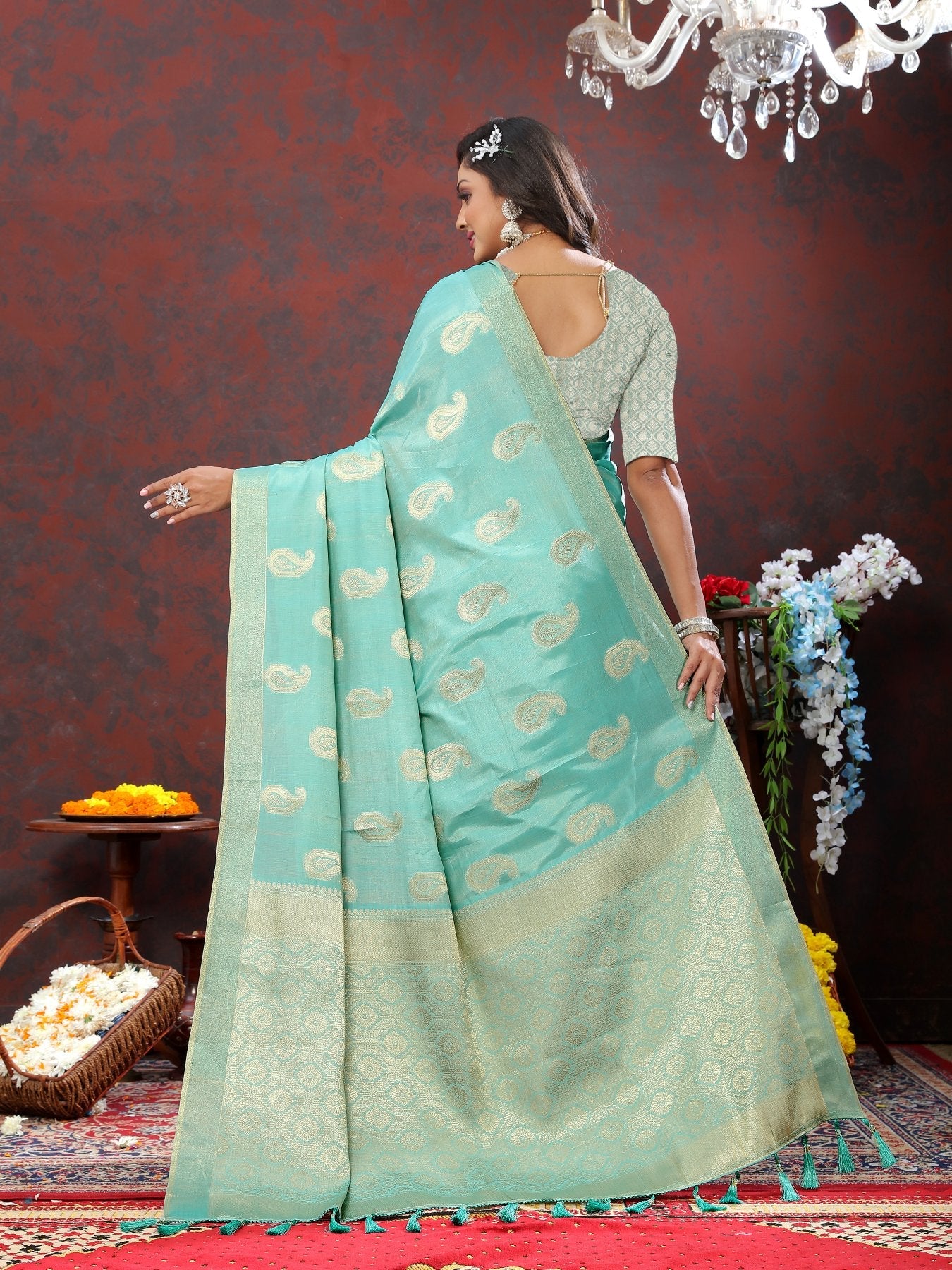 Nebula Sea Green Cotton Silk Saree With Mellifluous Blouse Piece