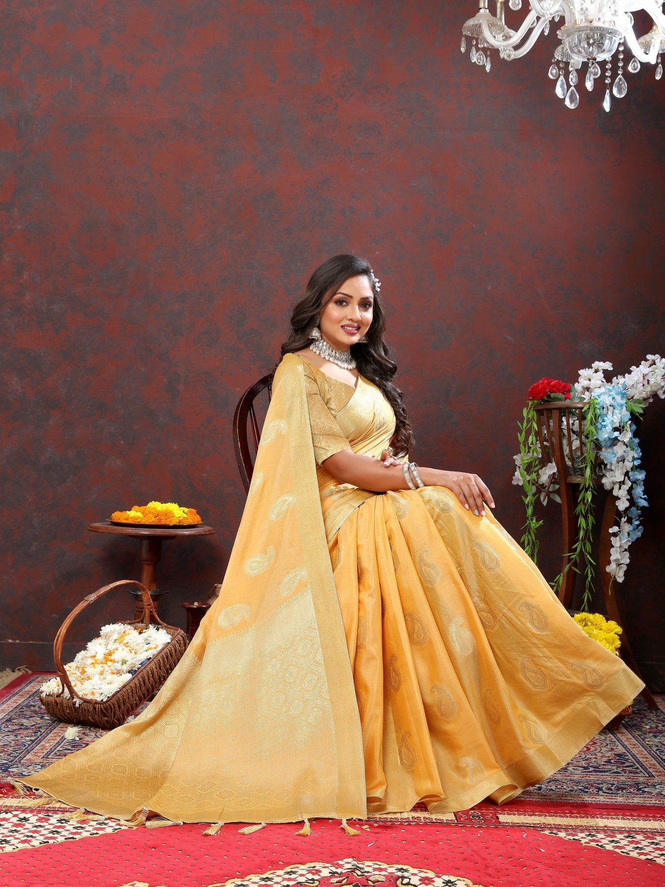 Exceptional Yellow Cotton Silk Saree With Confounding Blouse Piece