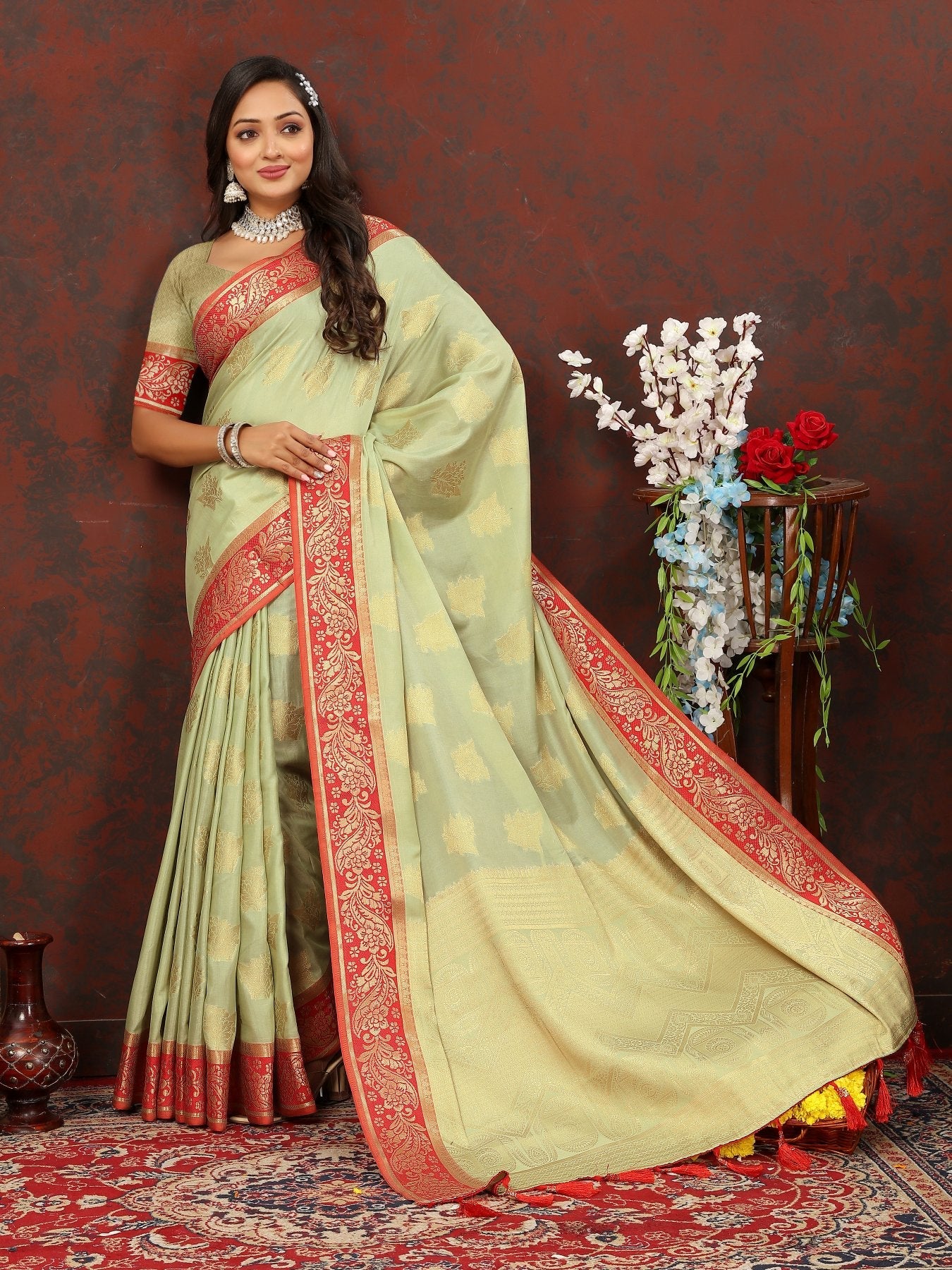 Ravishing Pista Cotton Silk Saree With Magnetic Blouse Piece