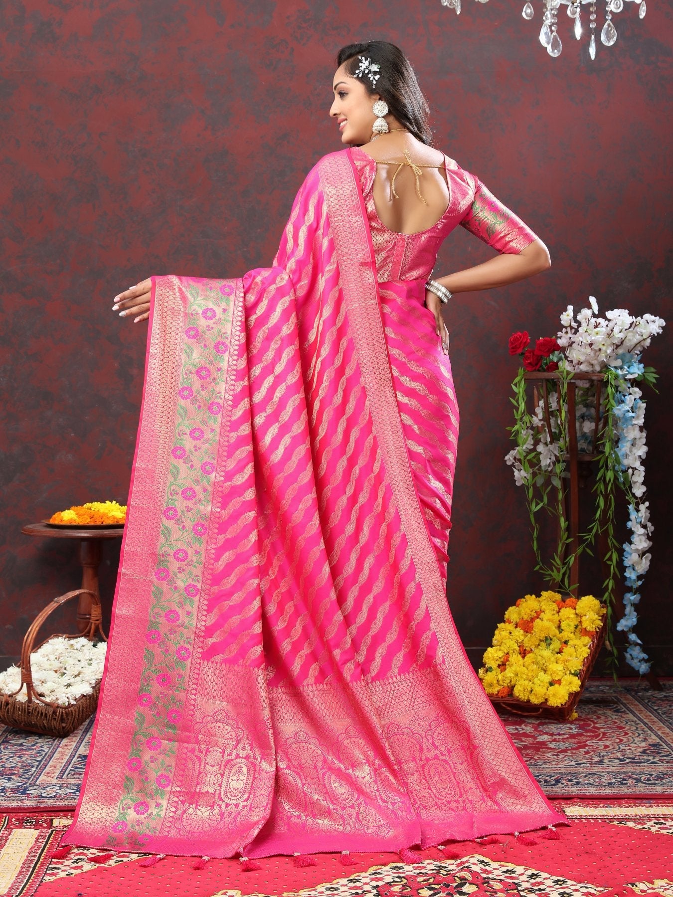 Ephemeral Dark Pink Soft Banarasi Silk Saree With Glorious Blouse Piece