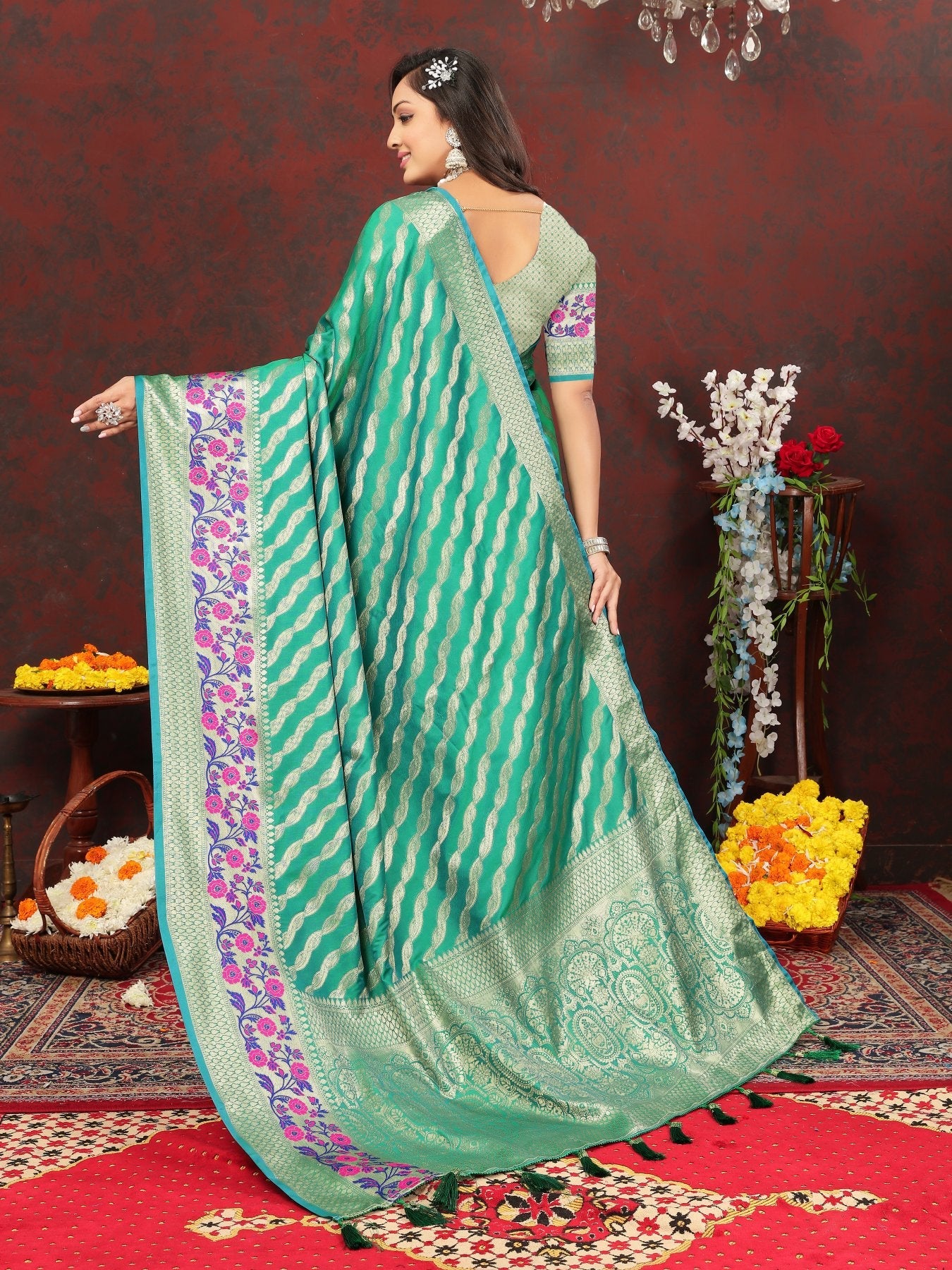 Eloquence Sea Green Soft Banarasi Silk Saree With Flameboyant Blouse Piece