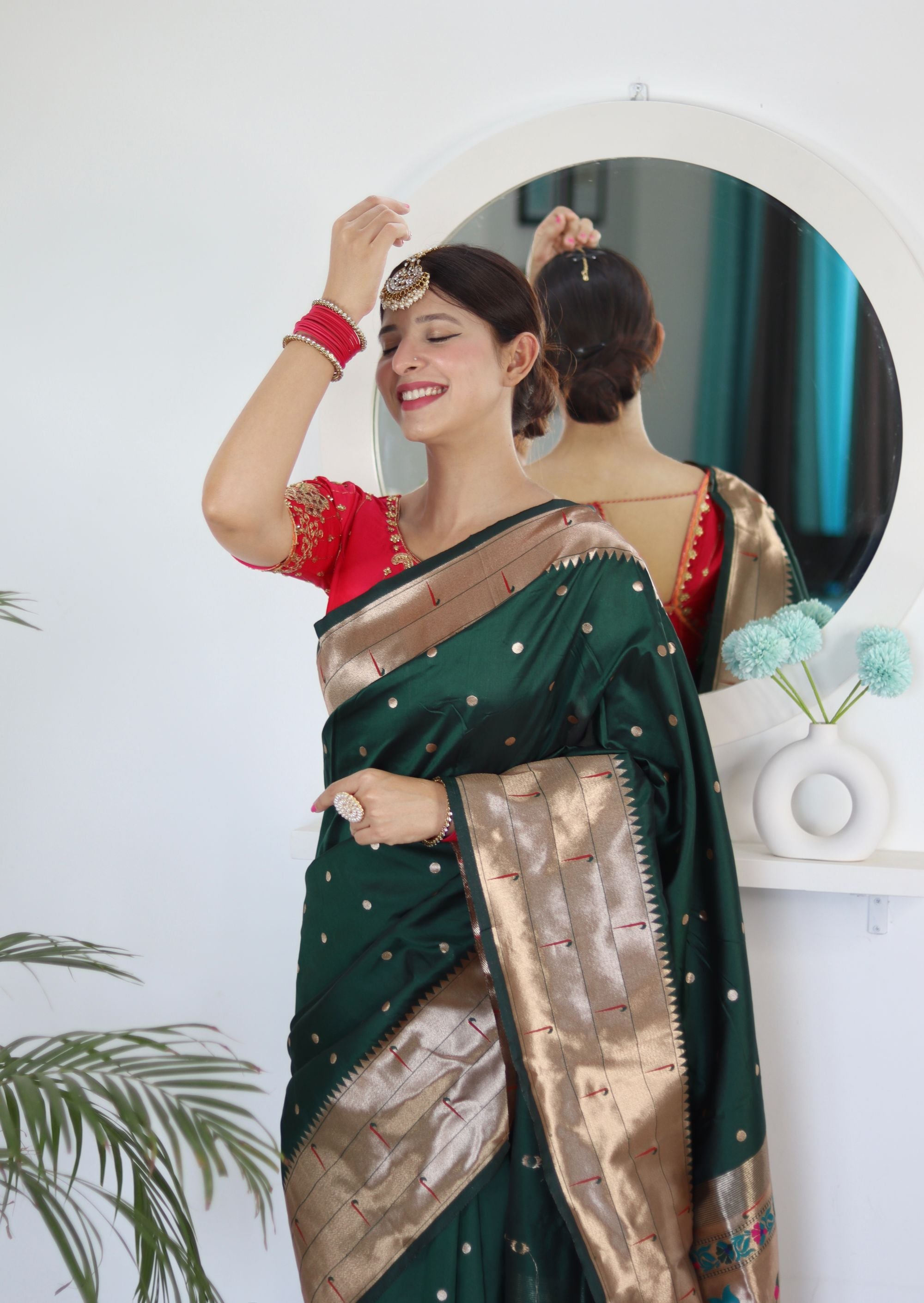 Ravishing Dark Green Paithani Silk Saree With Elision Blouse Piece