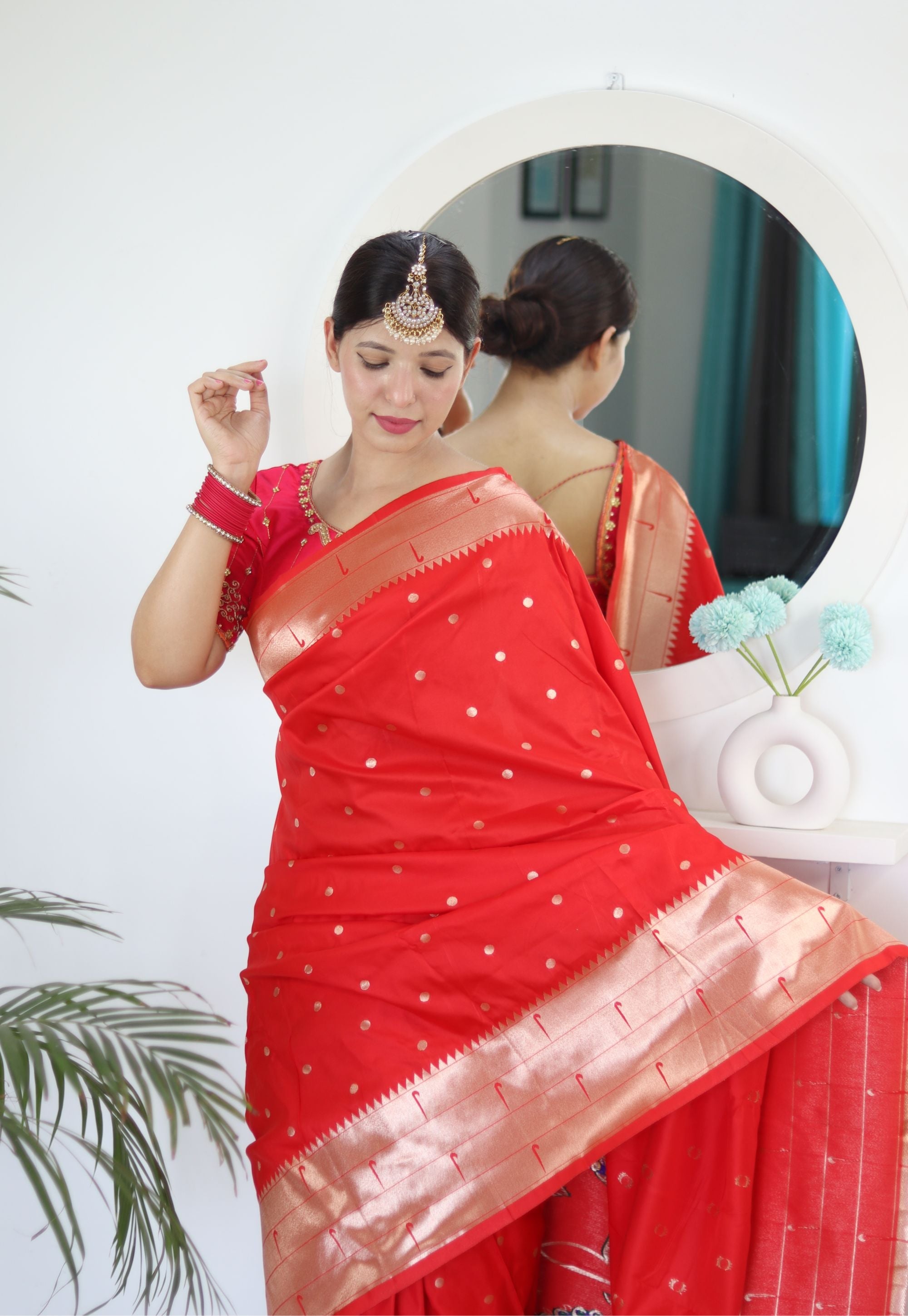 Appealing Red Paithani Silk Saree With Seraglio Blouse Piece