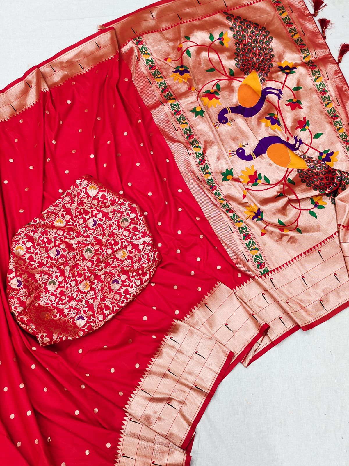 Appealing Red Paithani Silk Saree With Seraglio Blouse Piece