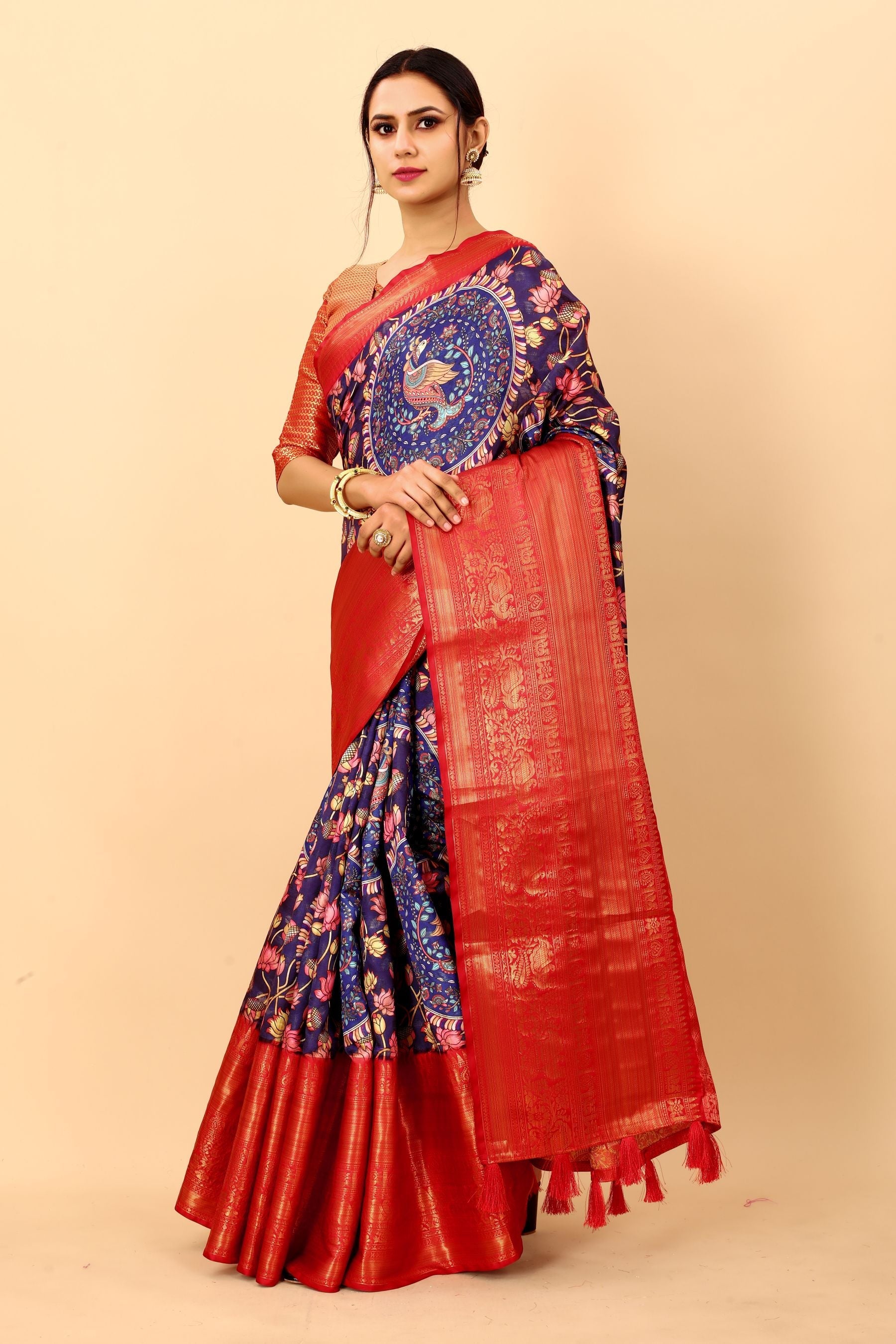 Zephyr Royal Blue Kalamkari Printed Saree With Desuetude Blouse Piece