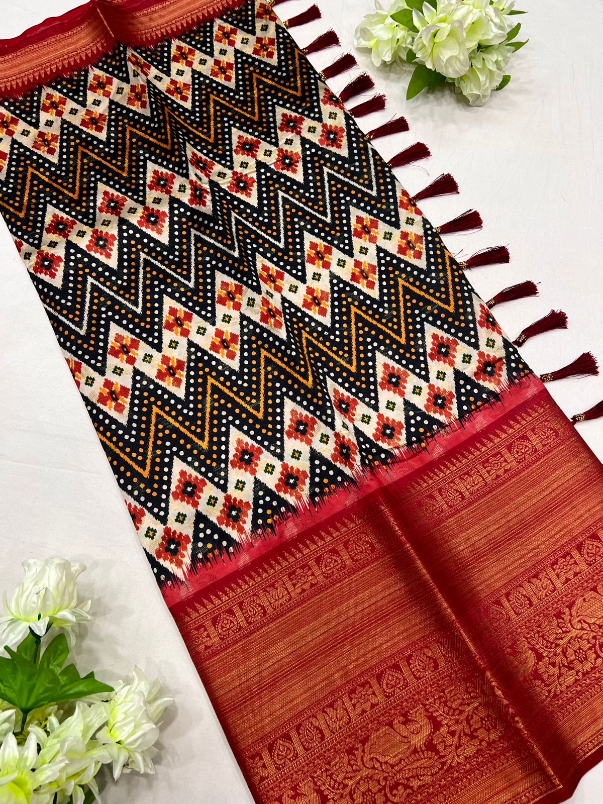 Unique Brown Kalamkari Printed Saree With Evocative Blouse Piece