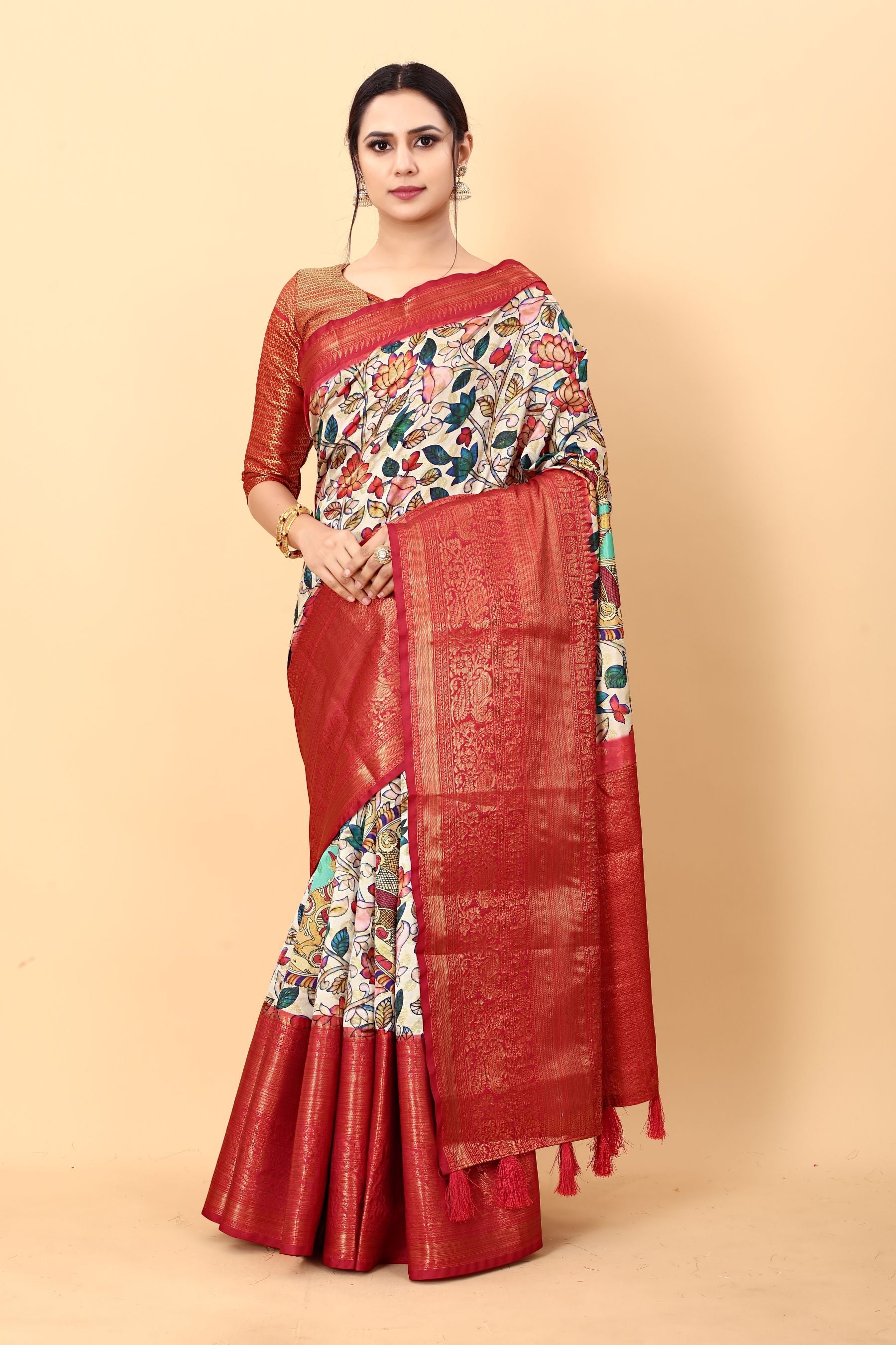 Girlish Beige Kalamkari Printed Saree With Palimpsest Blouse Piece