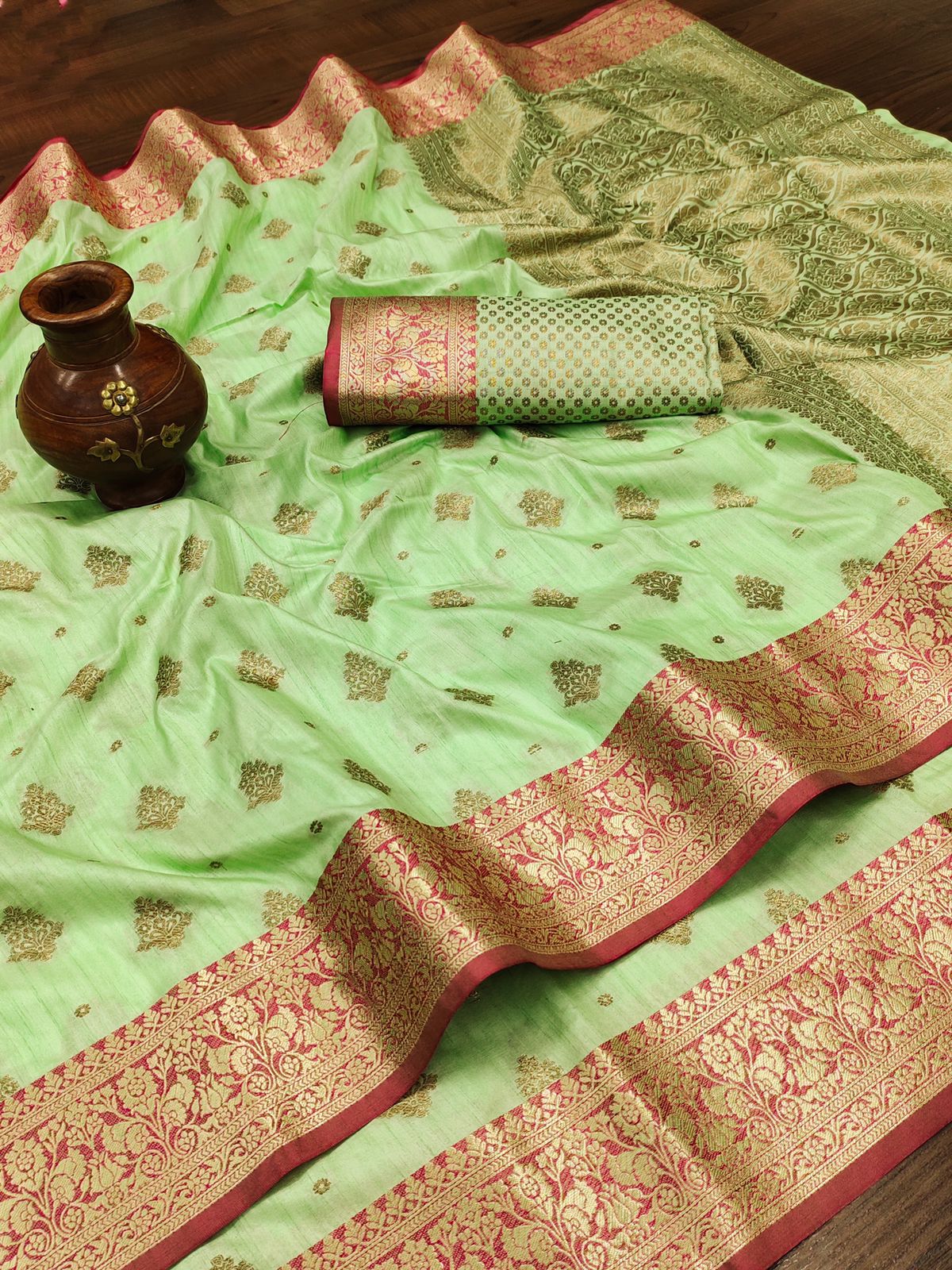 Vivacious Pista Banarasi Silk Saree With Exquisite Blouse Piece