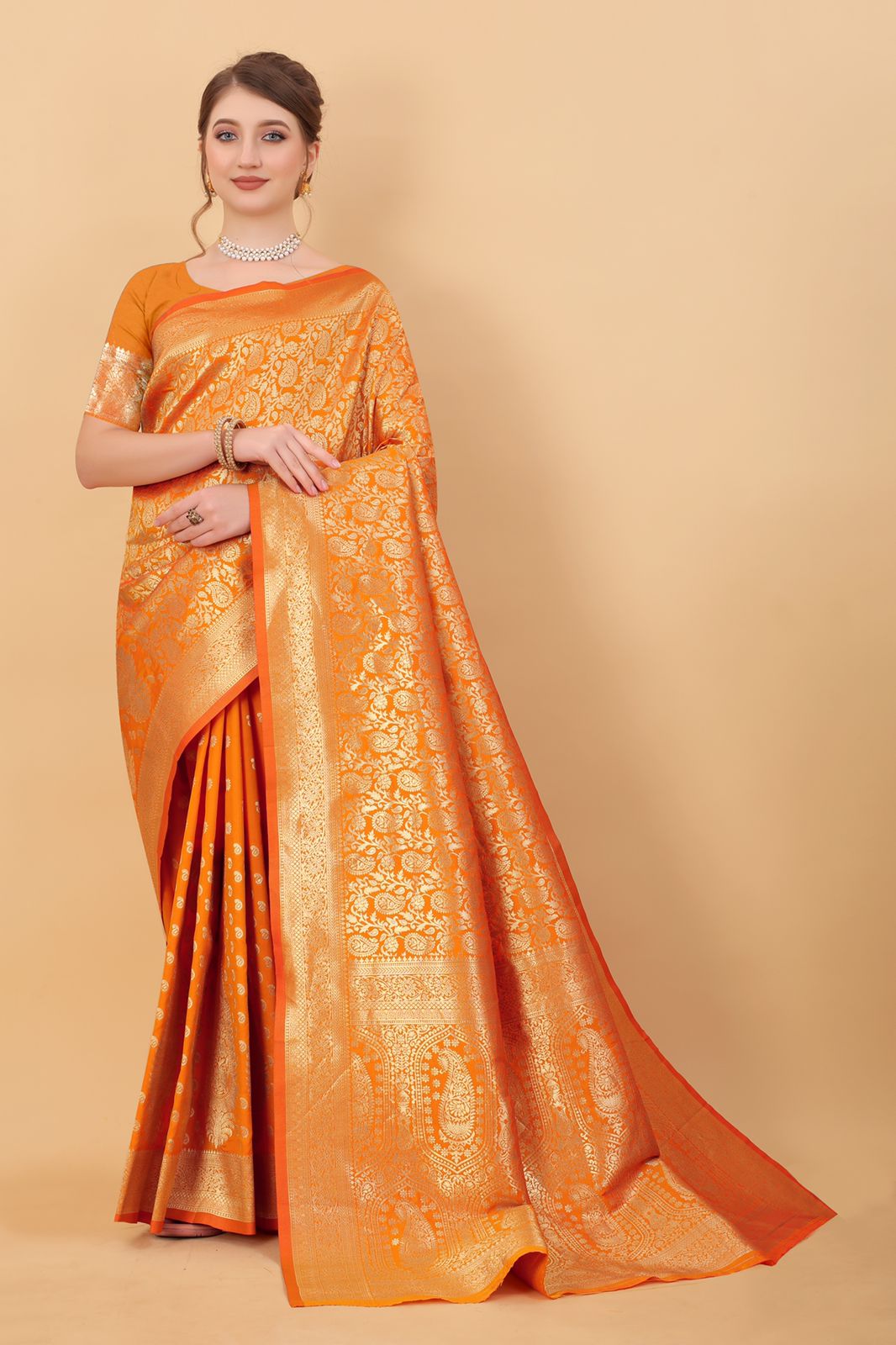 Exemplary Mustard Banarasi Silk Saree With Brood Blouse Piece