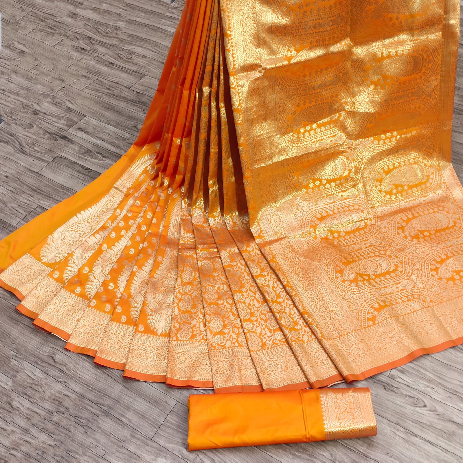 Exemplary Mustard Banarasi Silk Saree With Brood Blouse Piece