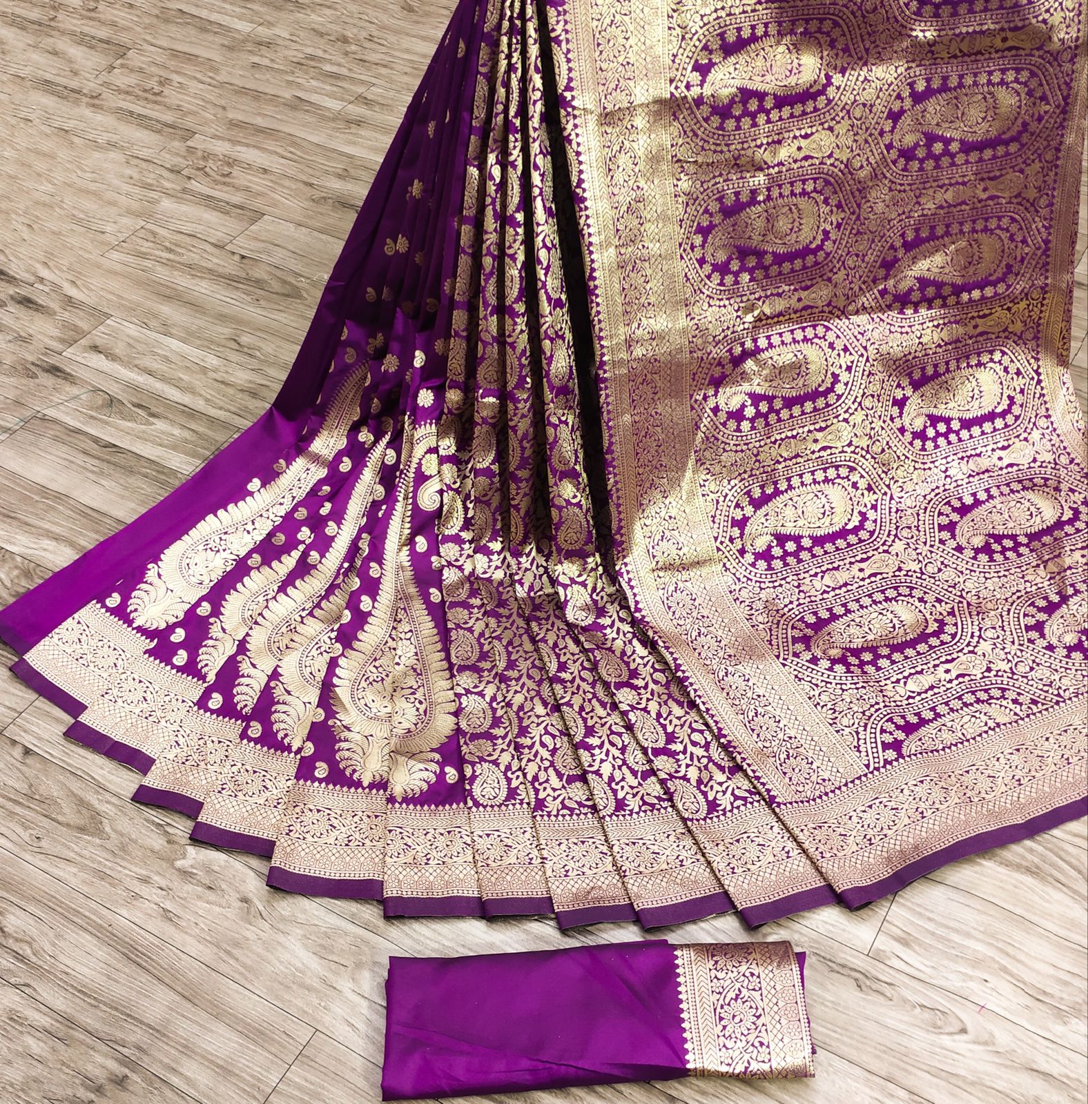 Alluring Purple Banarasi Silk Saree With Beleaguer Blouse Piece