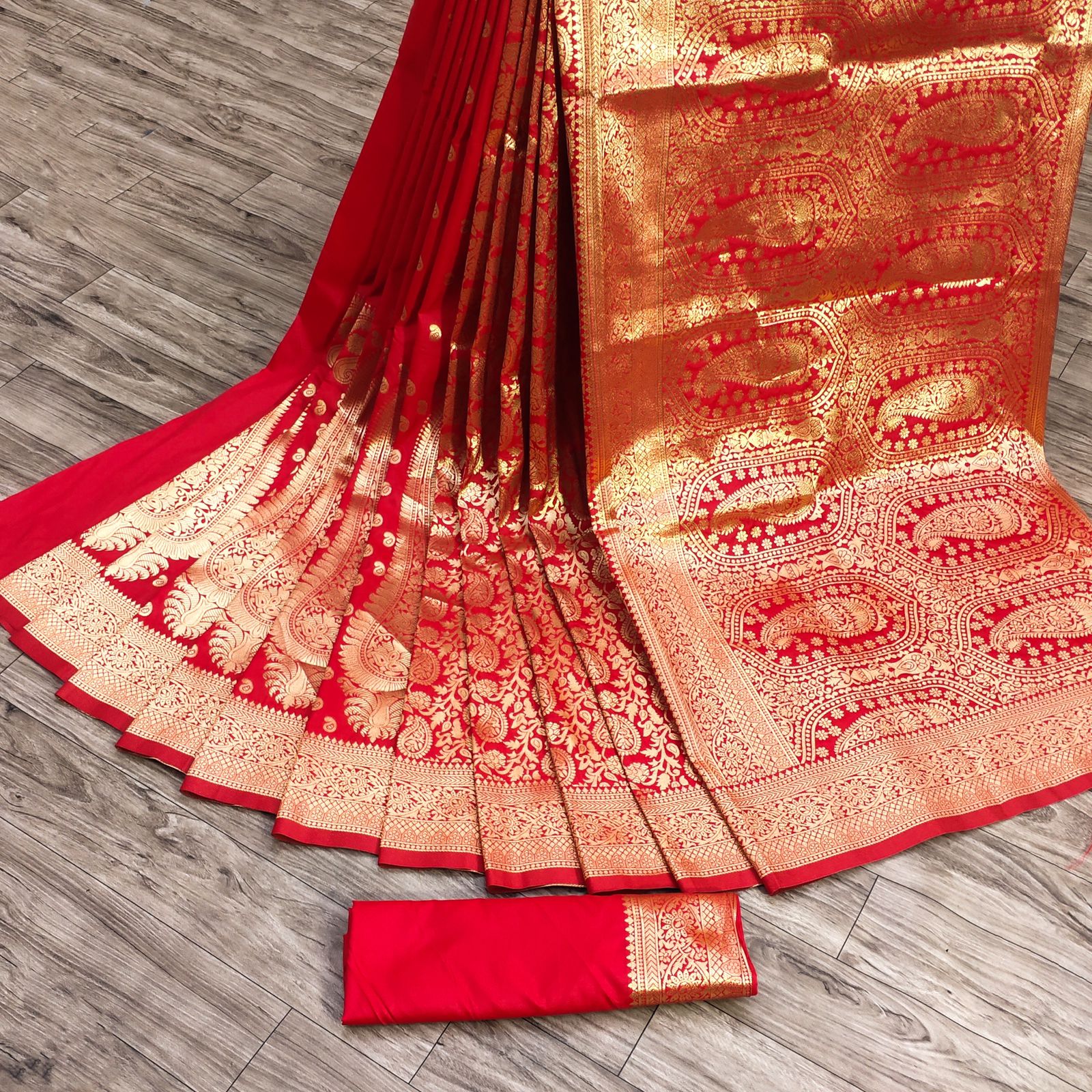 Panache Red Banarasi Silk Saree With Assemblage Blouse Piece