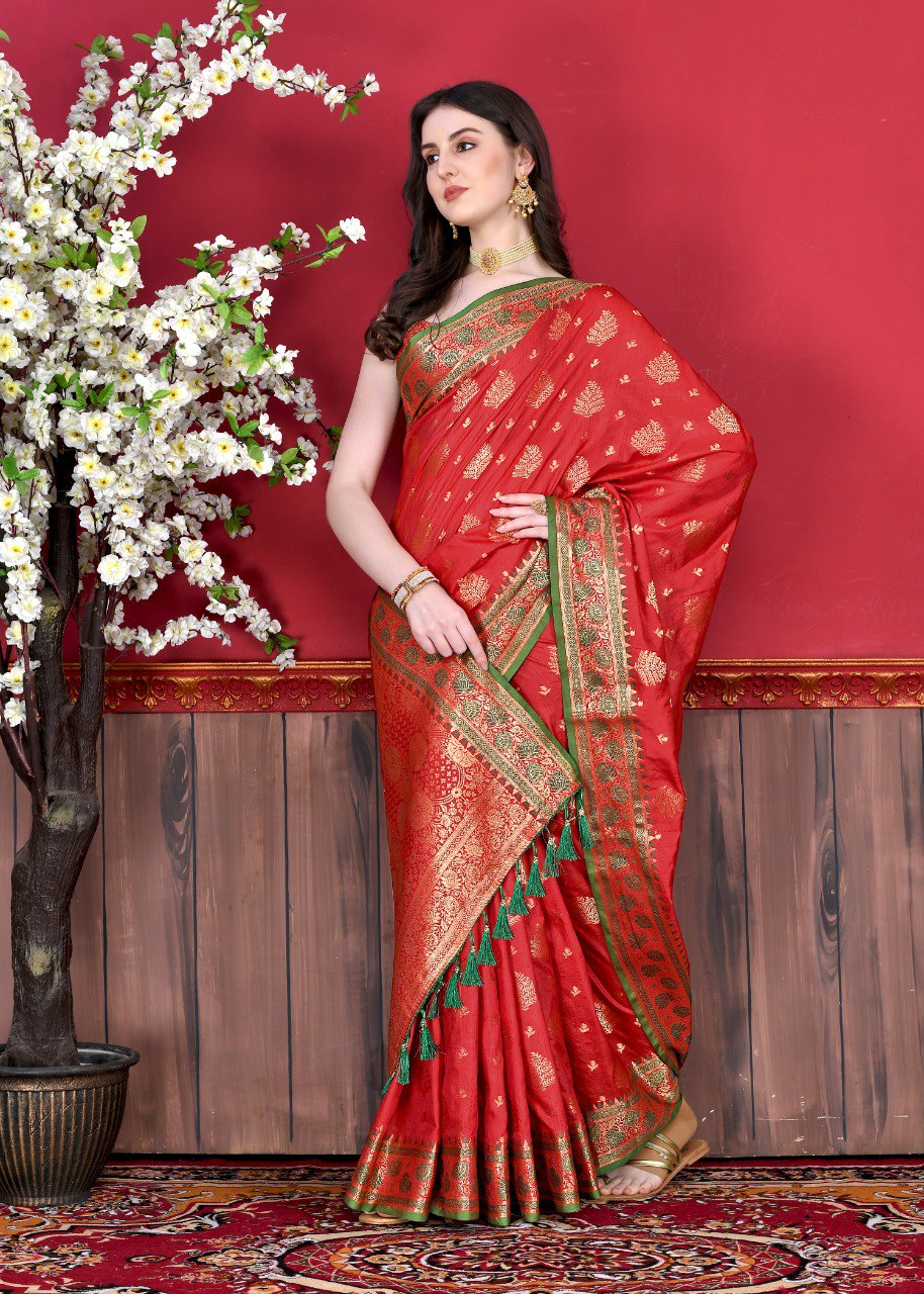 Imbrication Red Banarasi Silk Saree With Ravishing Blouse Piece