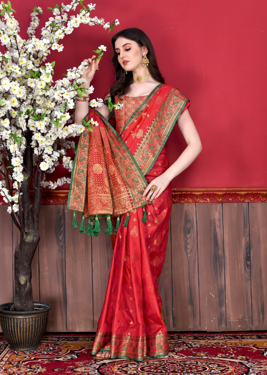 Imbrication Red Banarasi Silk Saree With Ravishing Blouse Piece