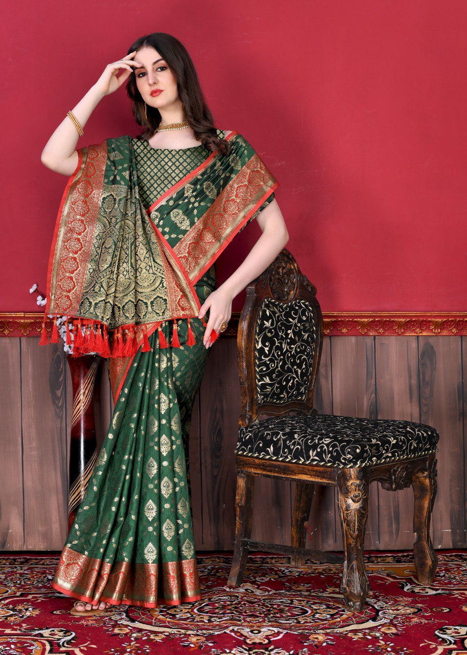 Inspiring Dark Green Banarasi Silk Saree With Resonant Blouse Piece