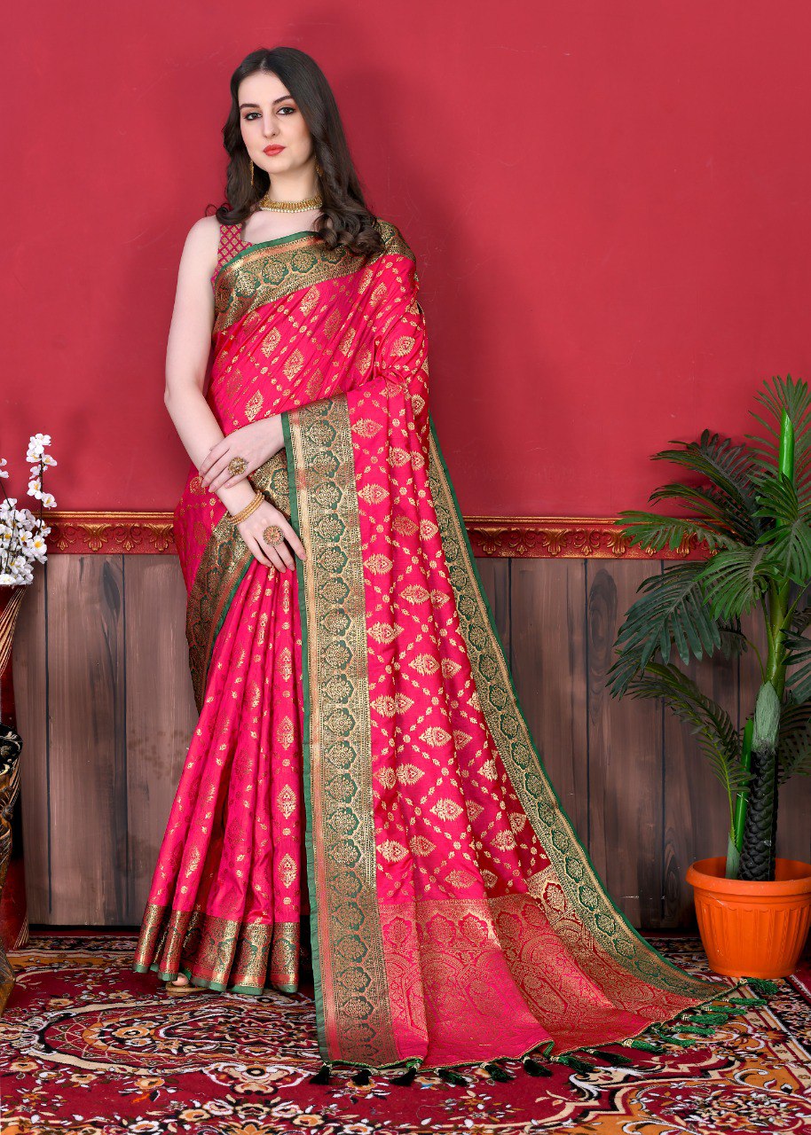 Twirling Dark Pink Banarasi Silk Saree With Zephyr Blouse Piece