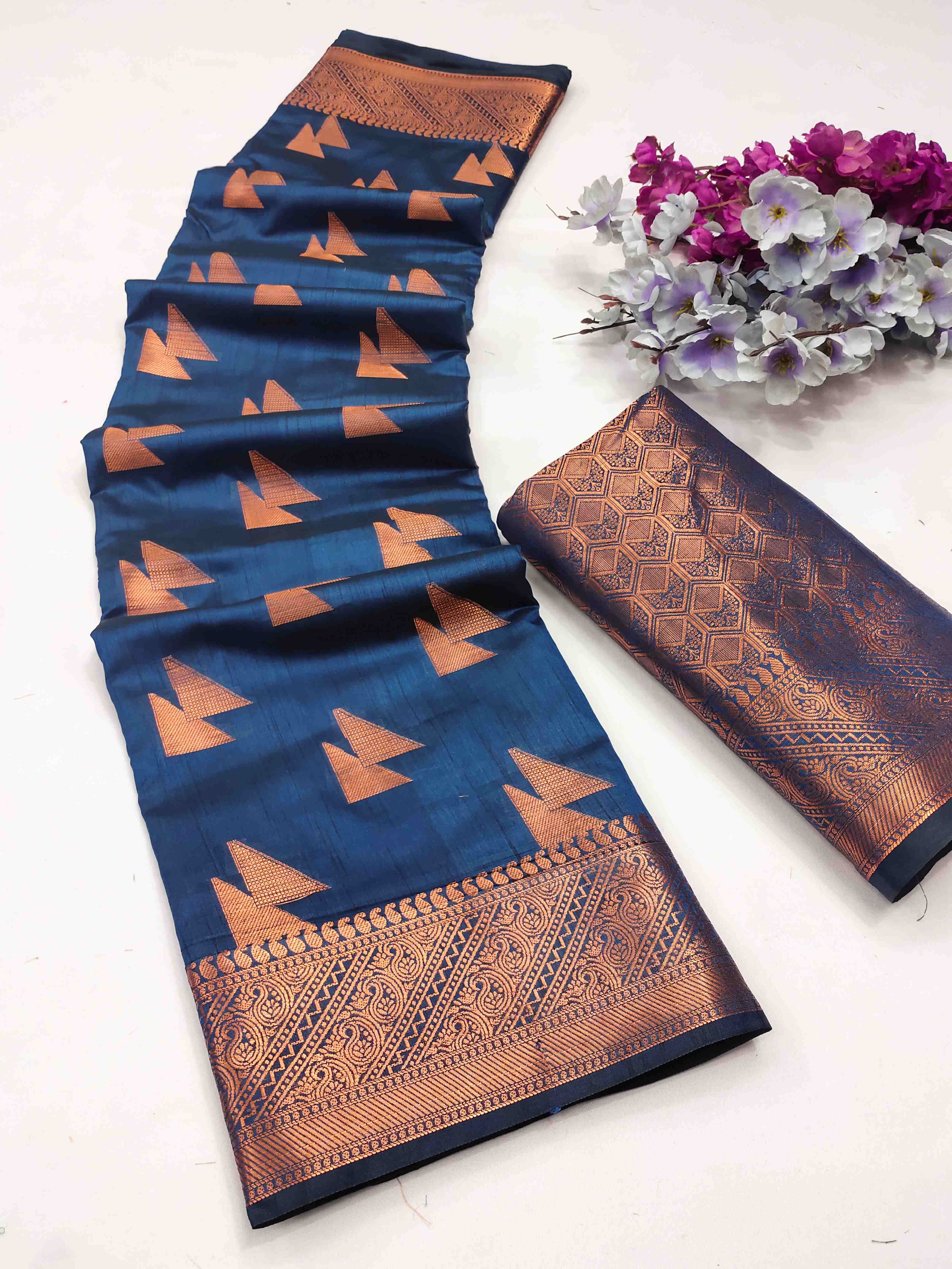 Quixotic Navy Blue Banarasi Silk Saree With Conflate Blouse Piece