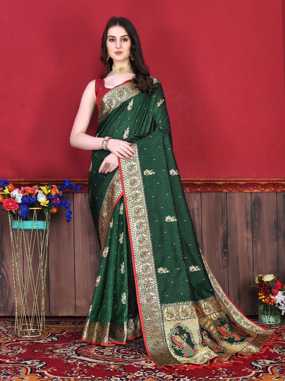 Prettiest Dark Green Paithani Silk Saree With Rhapsodic Blouse Piece