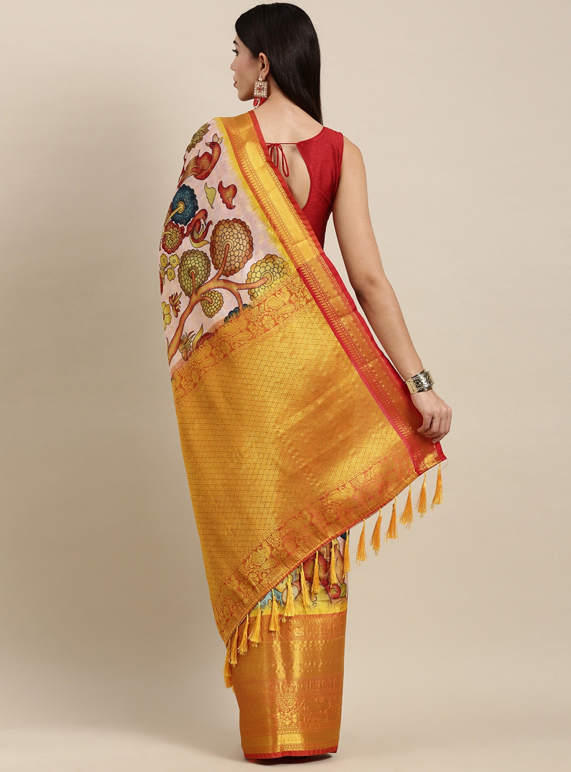 Invaluable Beige Kalamkari Printed Saree With Lagniappe Blouse Piece