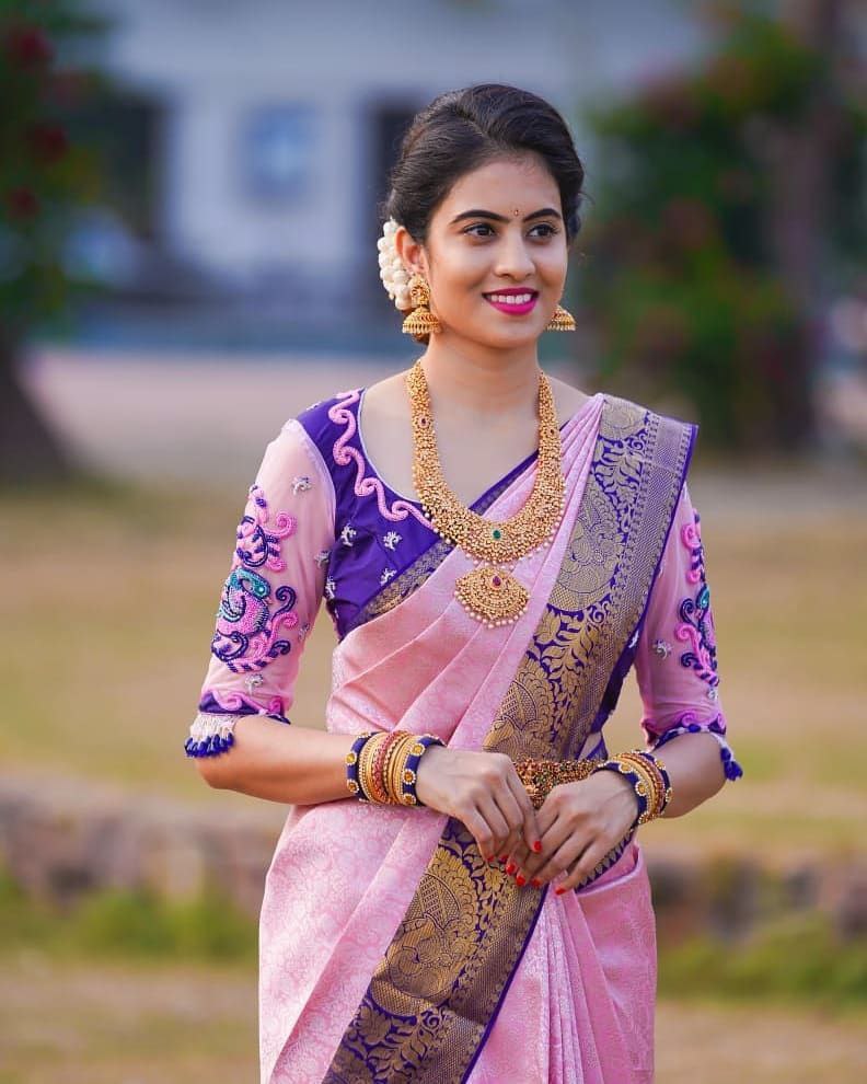 Divine Pink Soft Silk Saree With Refreshing Two Blouse Piece