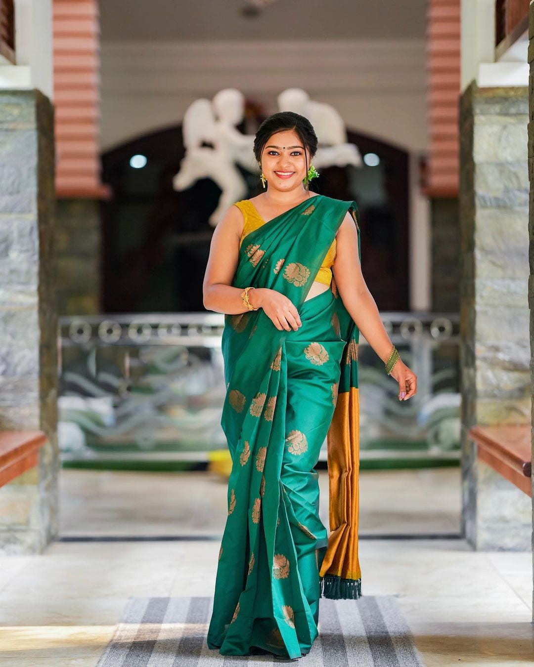 Susurrous Rama Soft Silk Saree With Ephemeral Blouse Piece