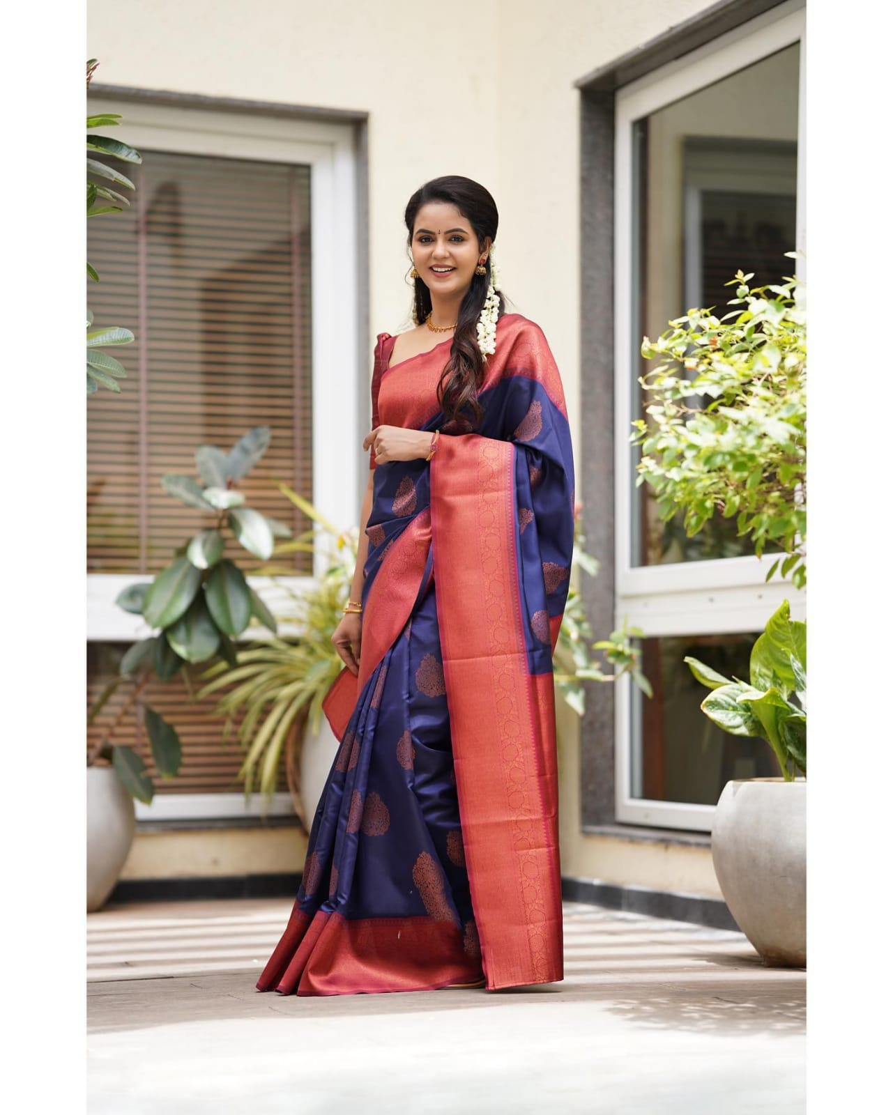 Propinquity Navy Blue Soft Silk Saree With Prettiest Blouse Piece