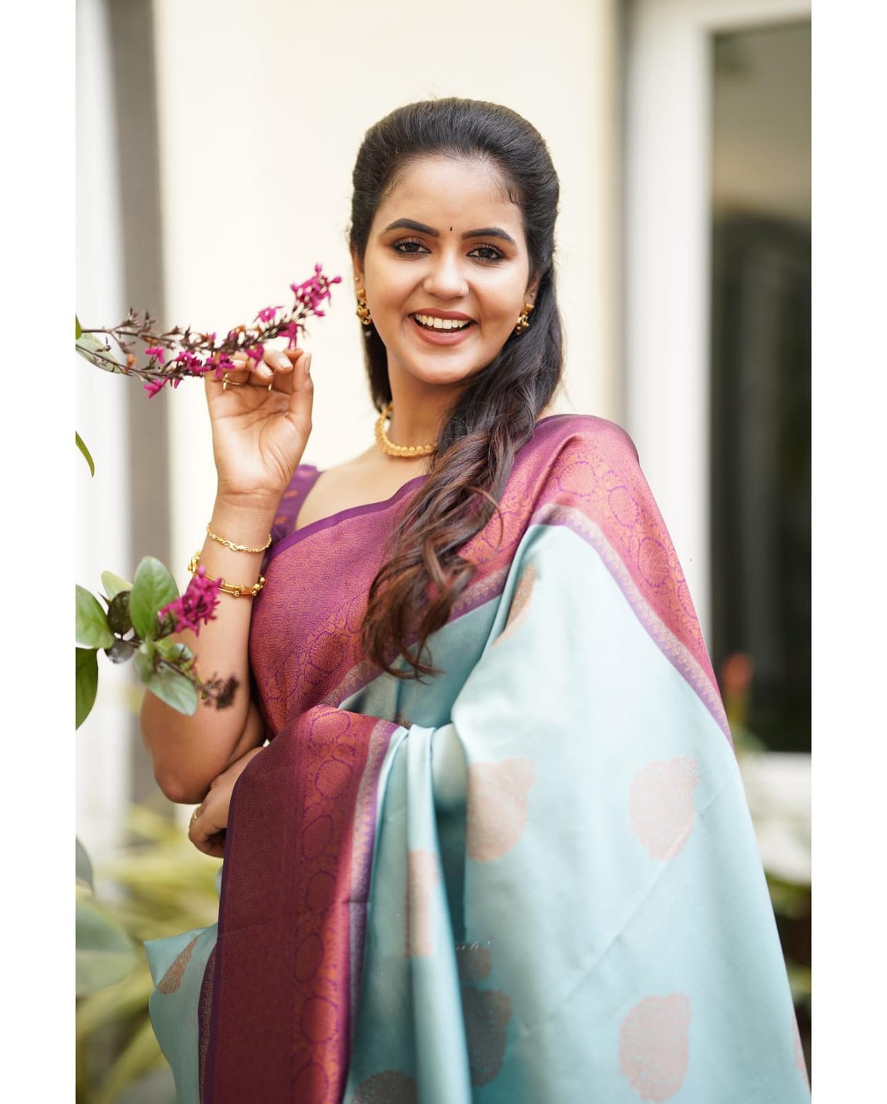 Smashing Sky Soft Silk Saree With Exuberant Blouse Piece