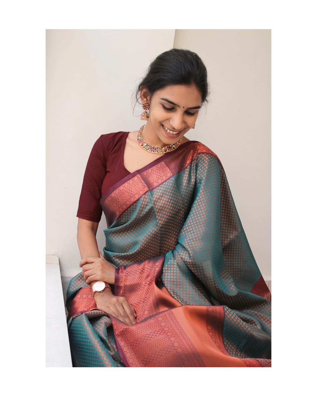 Woebegone Green Soft Banarasi Silk Saree With Prominent Blouse Piece