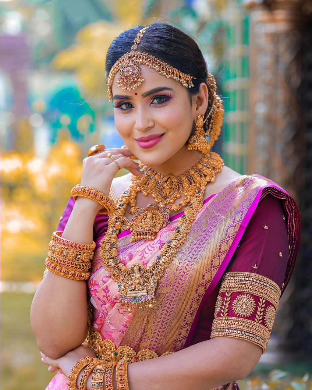 Lustrous Pink Soft Silk Saree With Fairytale Blouse Piece