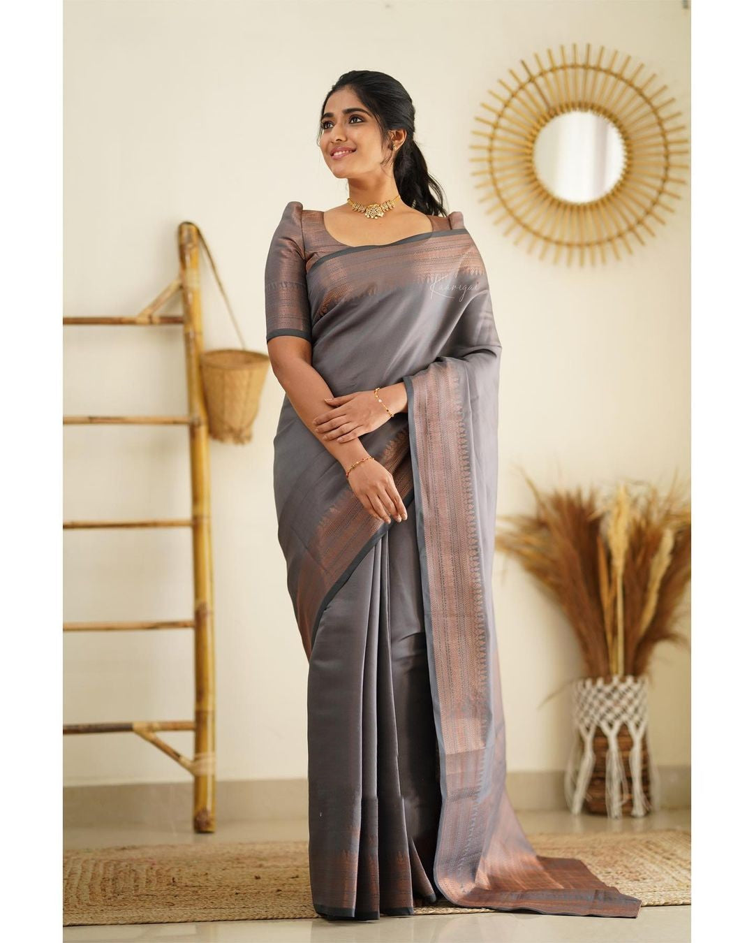 Ailurophile Grey Soft Silk Saree With Fantabulous Blouse Piece