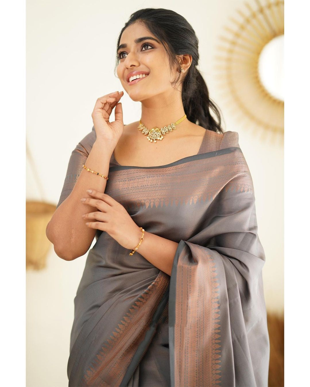 Ailurophile Grey Soft Silk Saree With Fantabulous Blouse Piece