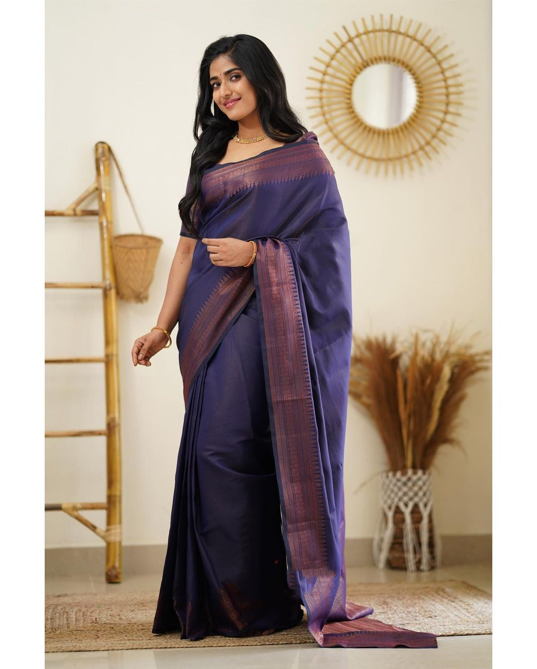 Comely Navy Blue Soft Silk Saree With Desirable Blouse Piece