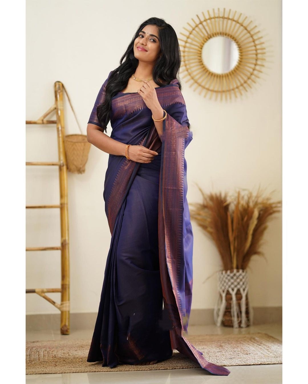 Comely Navy Blue Soft Silk Saree With Desirable Blouse Piece